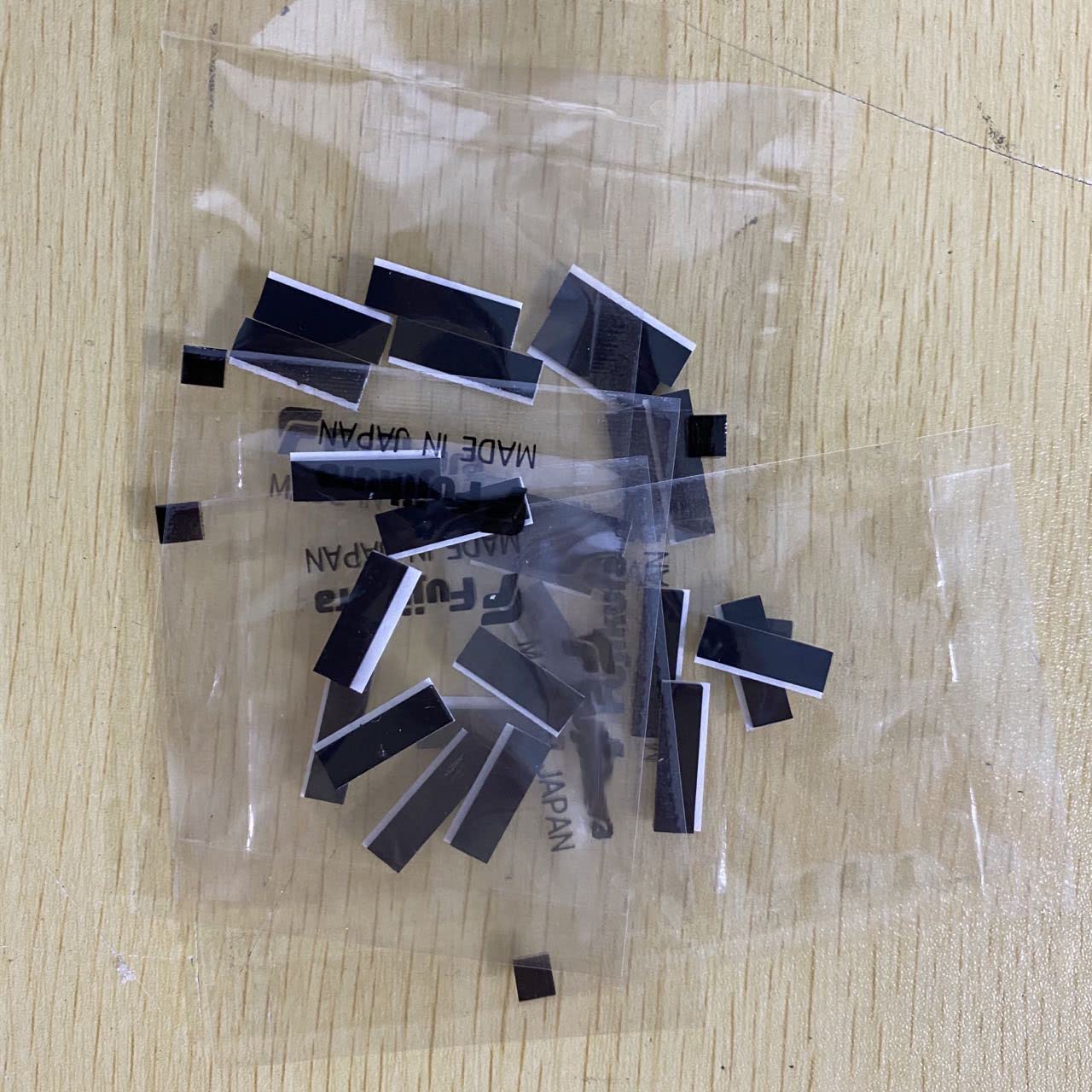 Fujikura FSM-60S 70S 80S 62S 22S 19S 70S+ 18S 18R 60R 70R Fiber Fusion splicer Fiber Holder Rubber pad clamp 2 Pairs 4 PCS