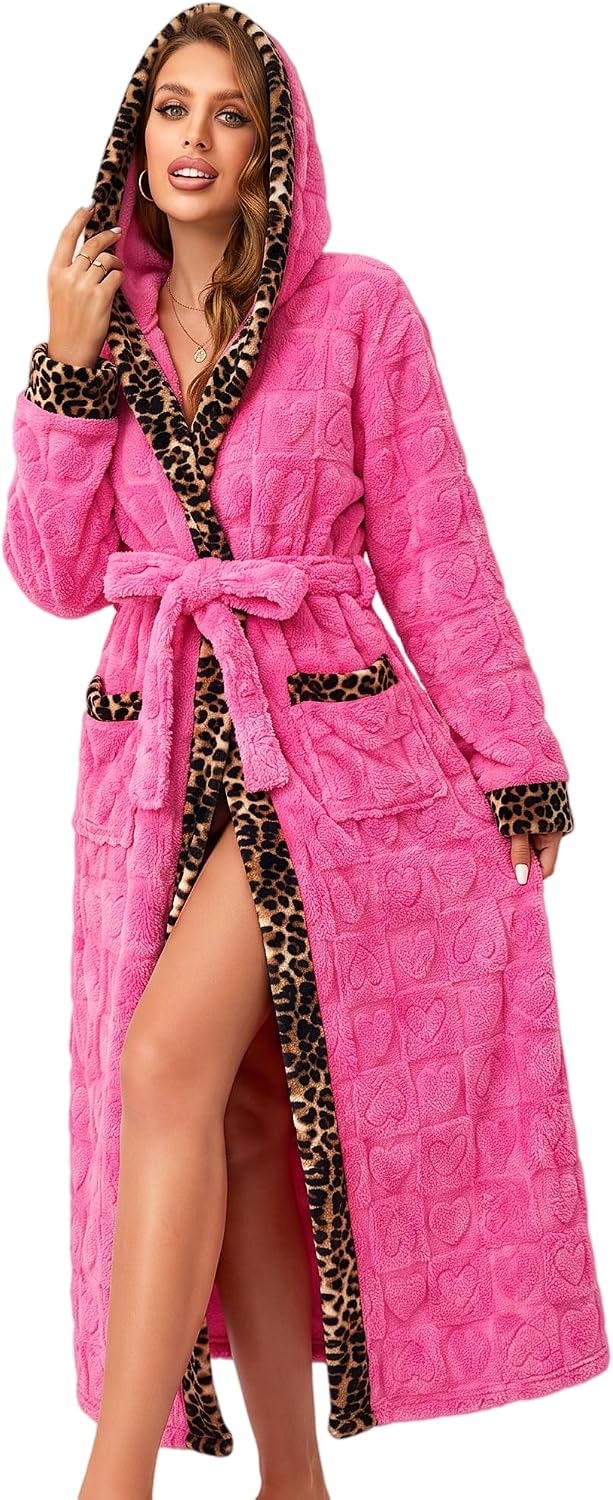 RONGTAI Women's Coral Fleece Long Robe Bathrobe, Jacquard Hearts