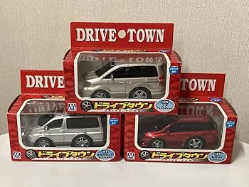 Amazon.co.jp: ドライブタウン ミニカー 3個セット トヨタノア