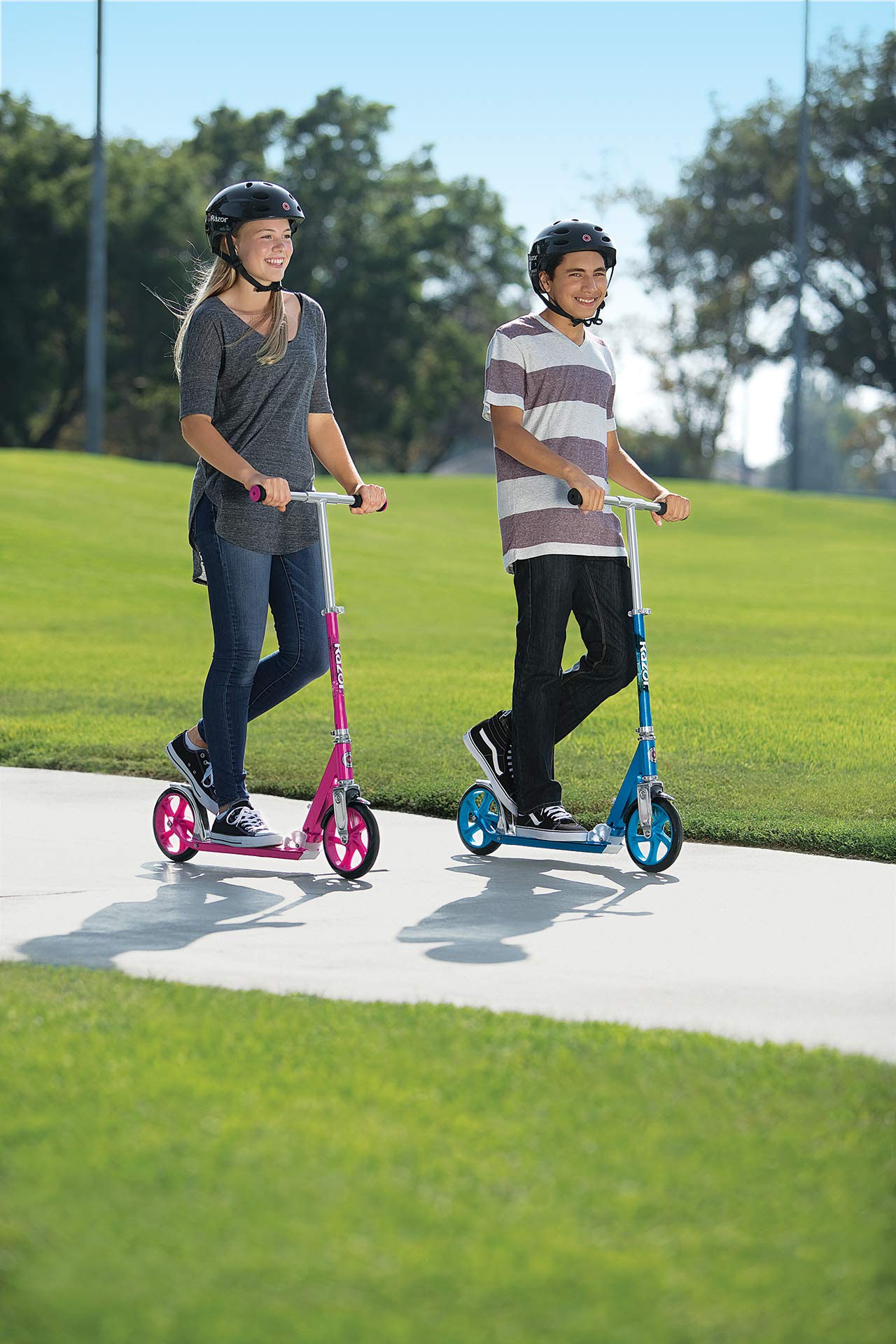 Razor A5 Lux Kick Scooter - Large 8" Wheels, Foldable, Adjustable Handlebars, Lightweight, for Riders up to 220 lbs