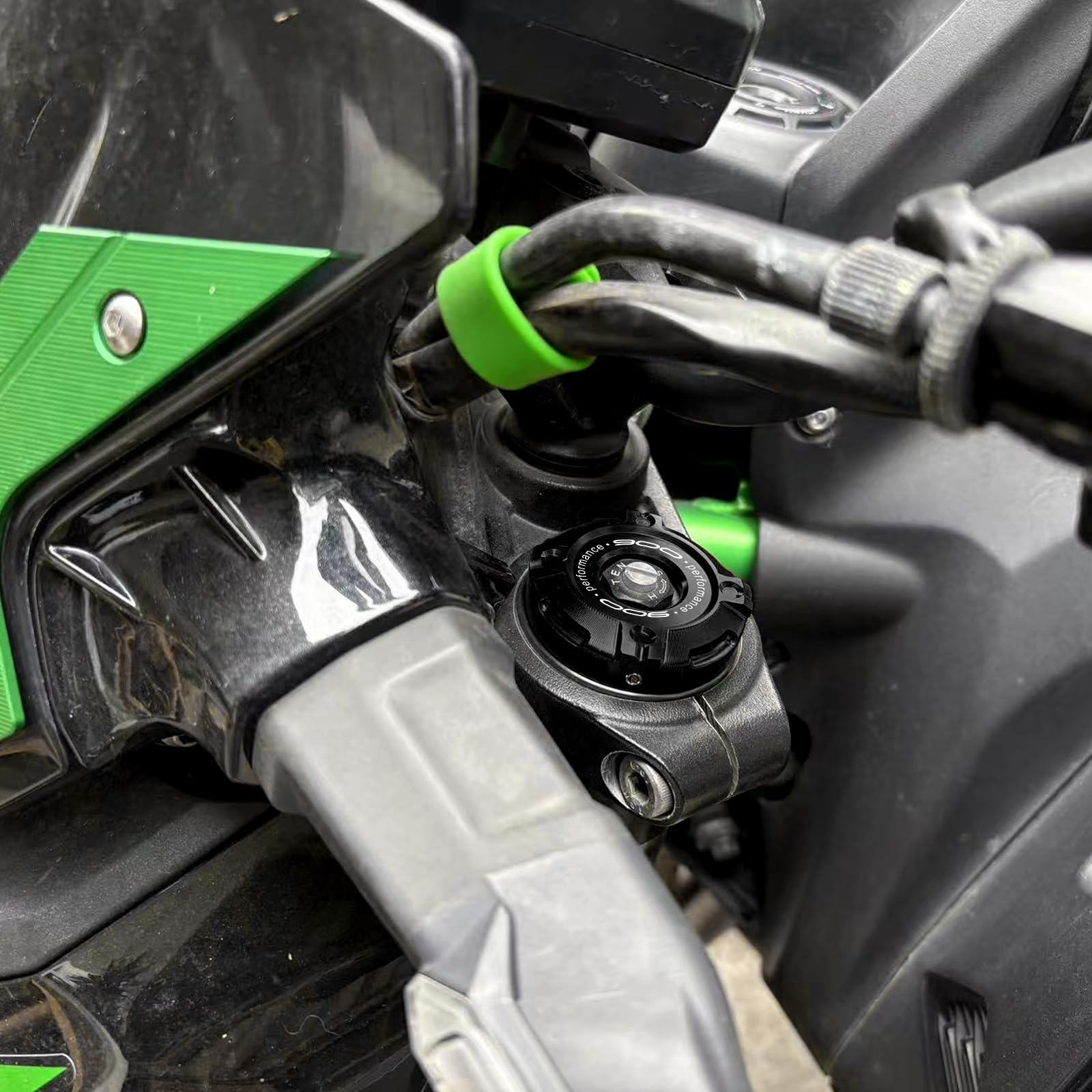 Pour Z900 Z900RS Z900SE Z 900 RS SE 2017-2025 Bouchon d'amortisseur avant pour moto Couvre-colonne à trois étoiles Accessoires (Noir)