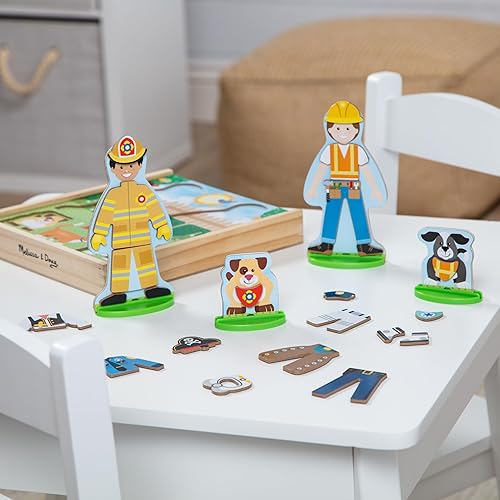 Miniatura 9 de Melissa & Doug Juego de muñecas magnéticas de madera para disfrazarse (82 piezas) para juegos de simulación y juguetes preescolares para niños a