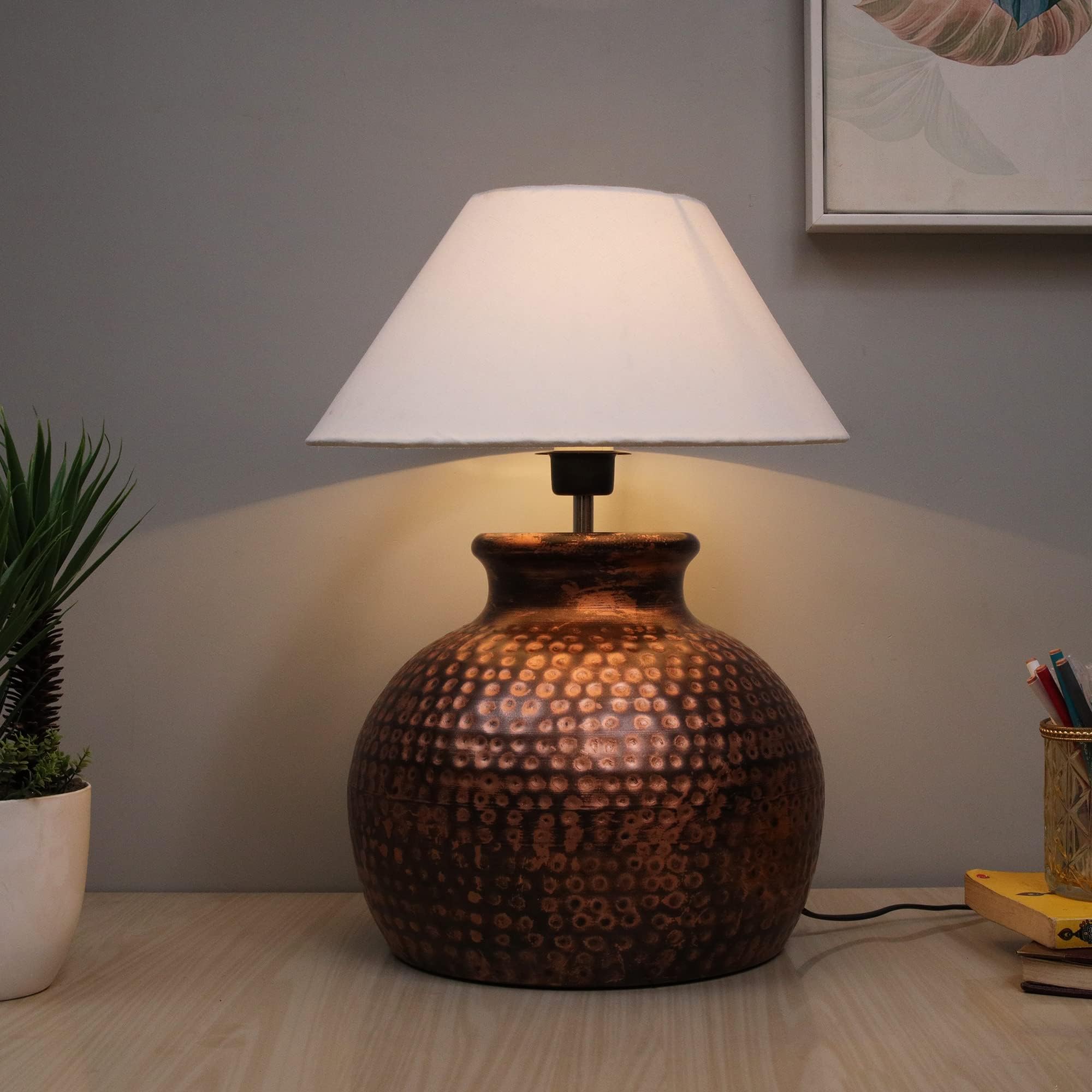 Homesake Antique Hammered Table Incandescent Lamp Oil-Rubbed Bronze Metal Linen Drum Shade For Living Room Family Bedroom, (Pot, White)