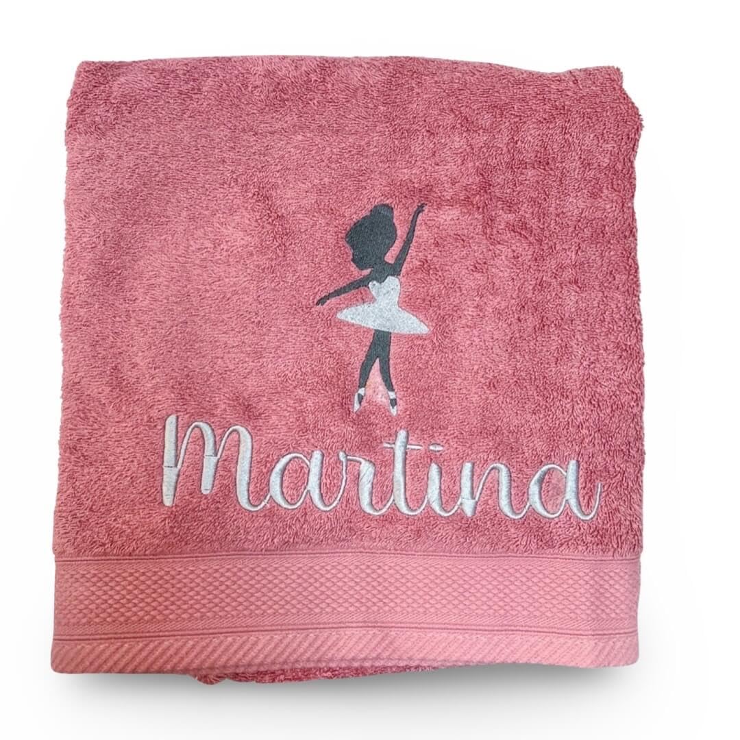 Drap de bain personnalisé 550g coton haut de gamme vieux rose brodé