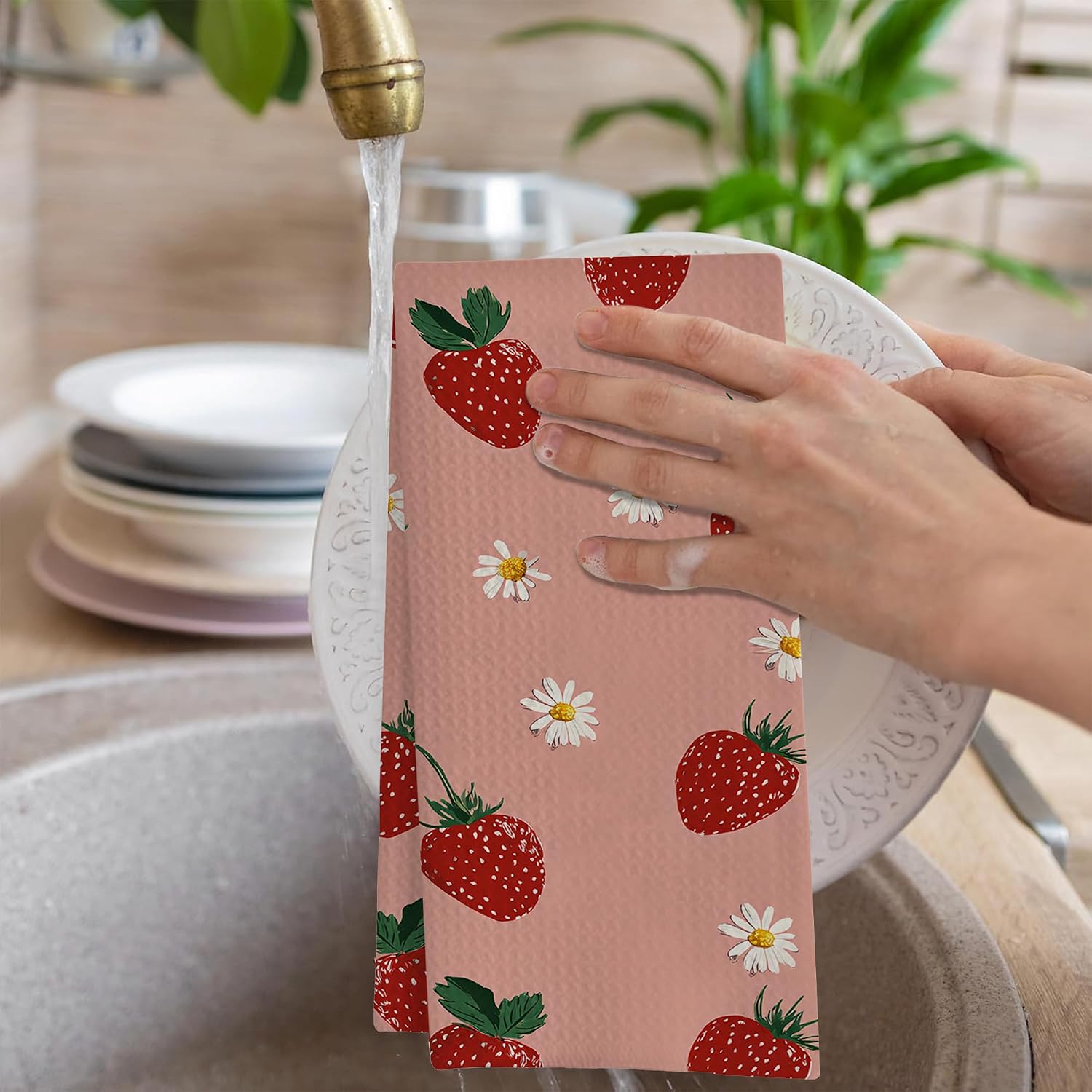 Strawberry with Flowers Hand Towels for Bathroom Set of 2,Soft Absorbent Waffle Weave Kitchen Towels Dish Towel,Decorative Bathroom Towel for Kitchen Yoga Home Decor 16X24 Inch