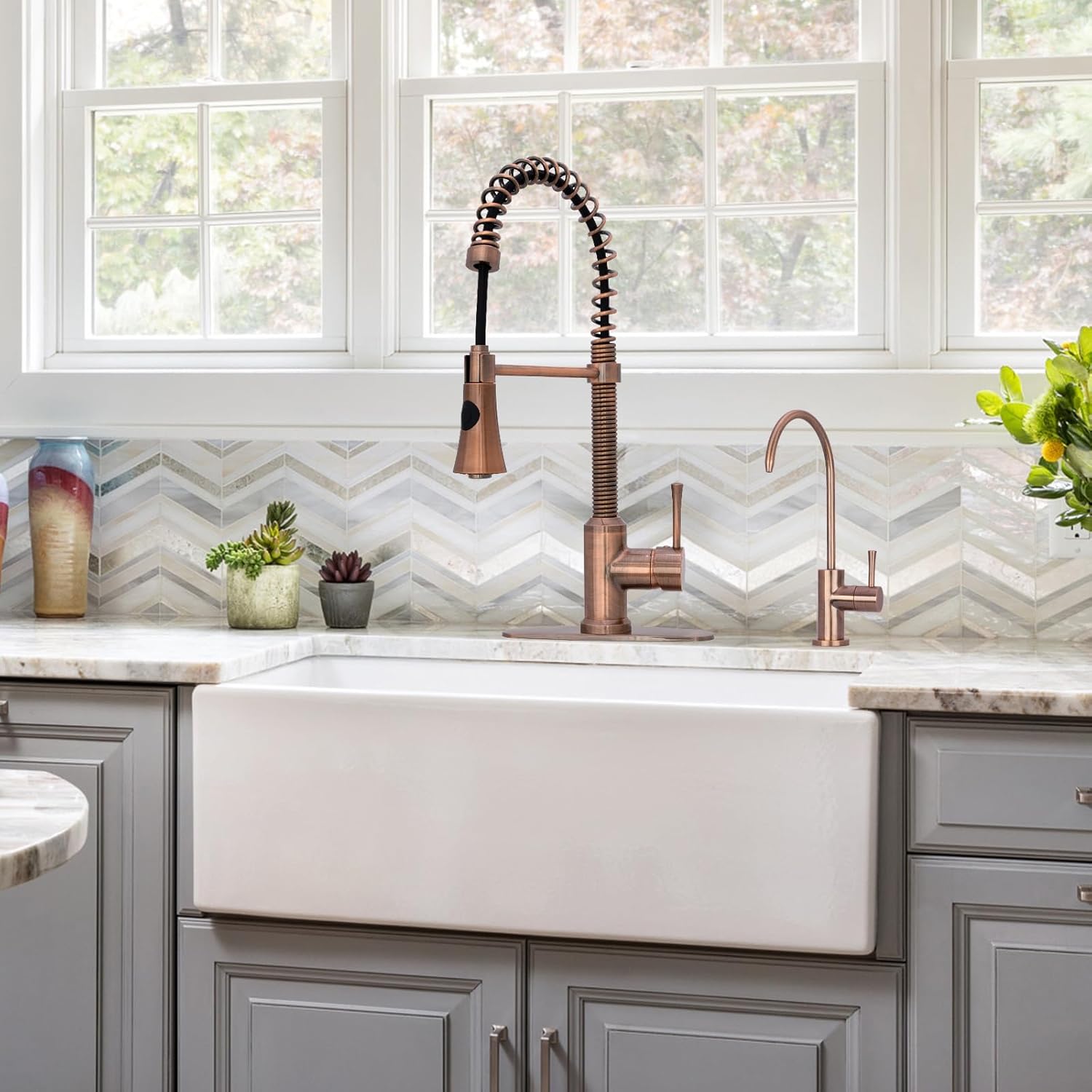 Akicon One-Handle Pre-Rinse Pull-Down Spring Kitchen Faucet in Antique Copper