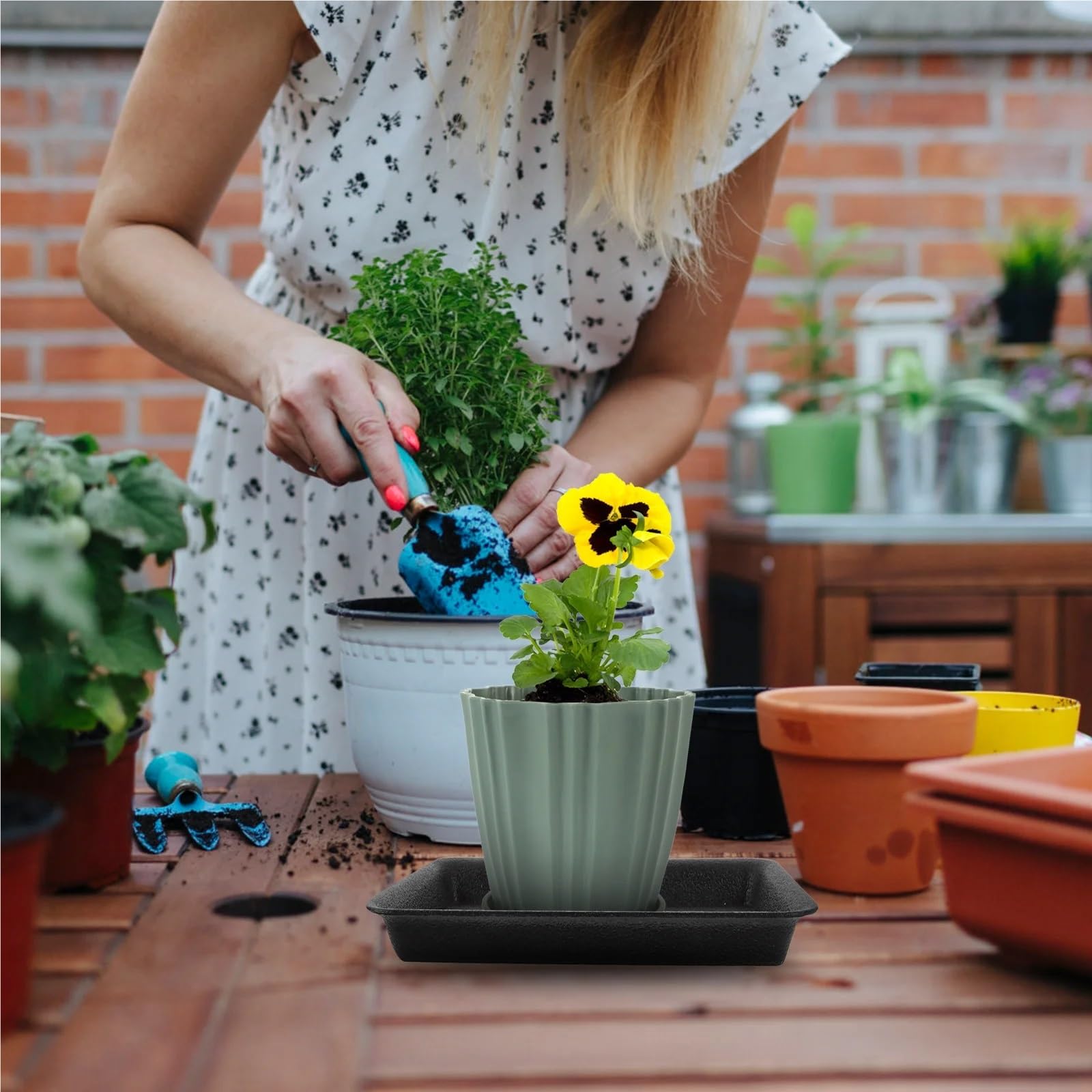 6Pcs Plastic Plant Trays for Pots per Piante