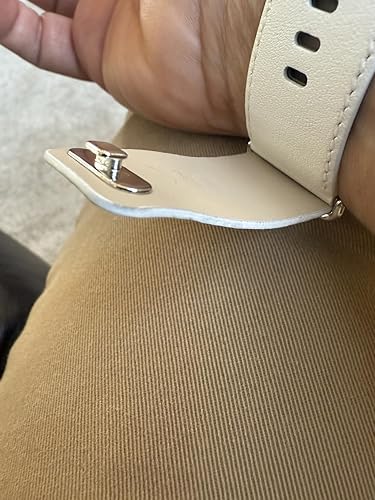 Stylish upgrade for your Whoop, but the latch could be better