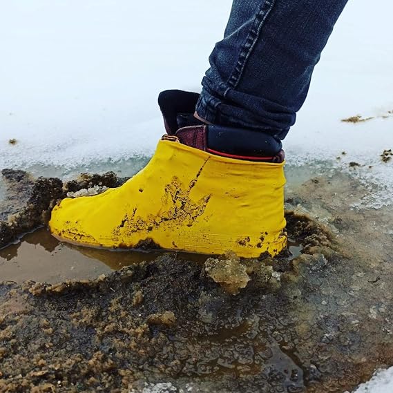 LatexStyle - Shoe Protective Case High Quality Waterproof and Durable, in Various Sizes and Colors (Yellow, M)