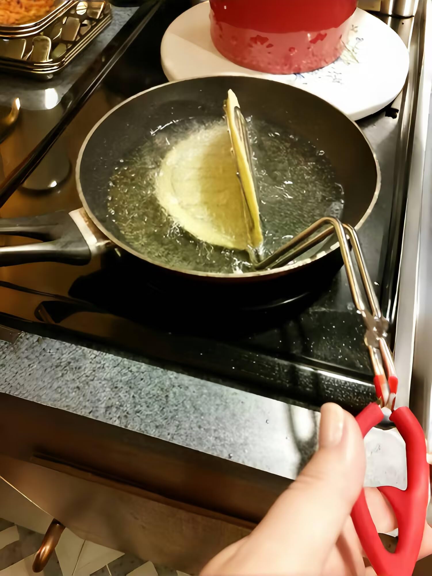 2Pack Homemade Taco Shells Tongs, Fried Taco Shells Maker Time Saving Fry Flat Bread or Flour Tortillas Crisp in Deep Fryer
