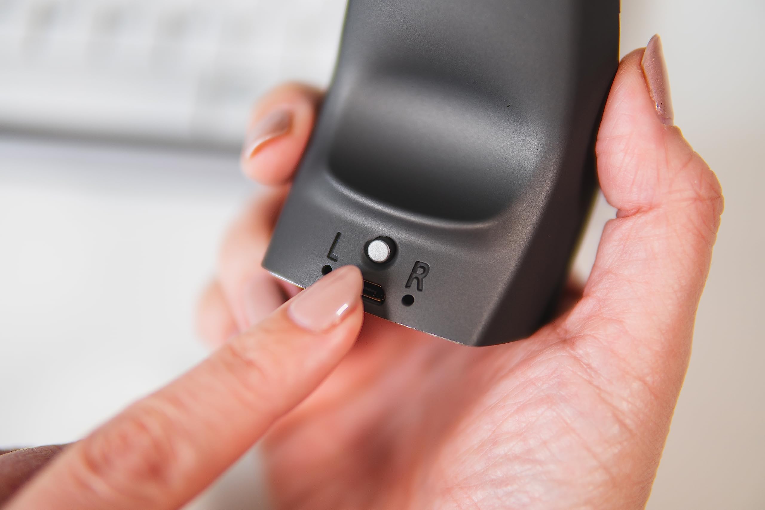 BakkerElkhuizen DXT 2 Präzisionsmaus Wireless, Ergonomische Kabellose Maus, Rechts- und Linkshänder, für Laptop/PC/Mac, Schwarz/Hellgrau