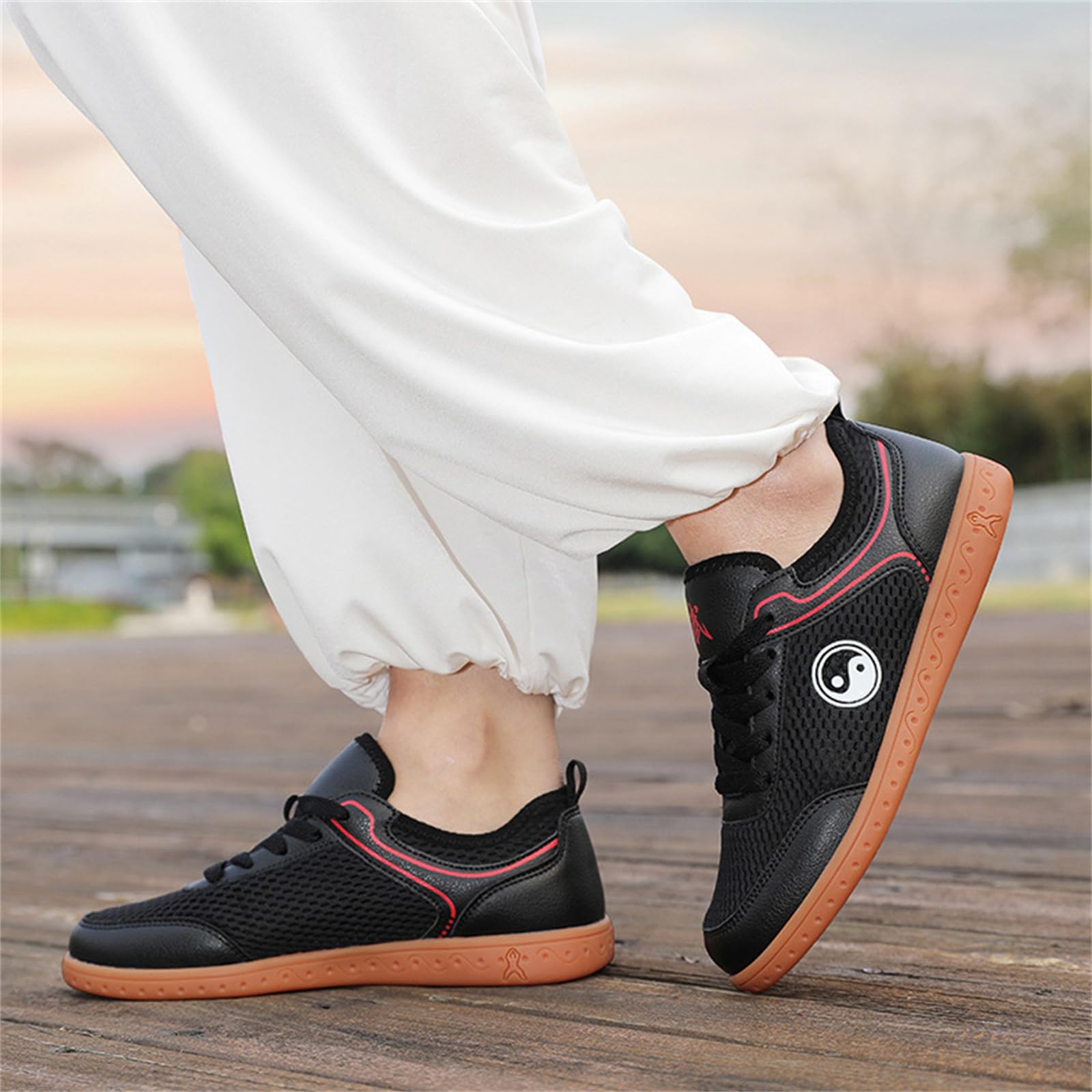 Scarpe Tai Chi per Uomo Donna Leggero Traspirante Antiscivolo Scarpe da Allenamento per Arti Marziali Kung Fu per Il Giorno Formazione Esercizi mattutini
