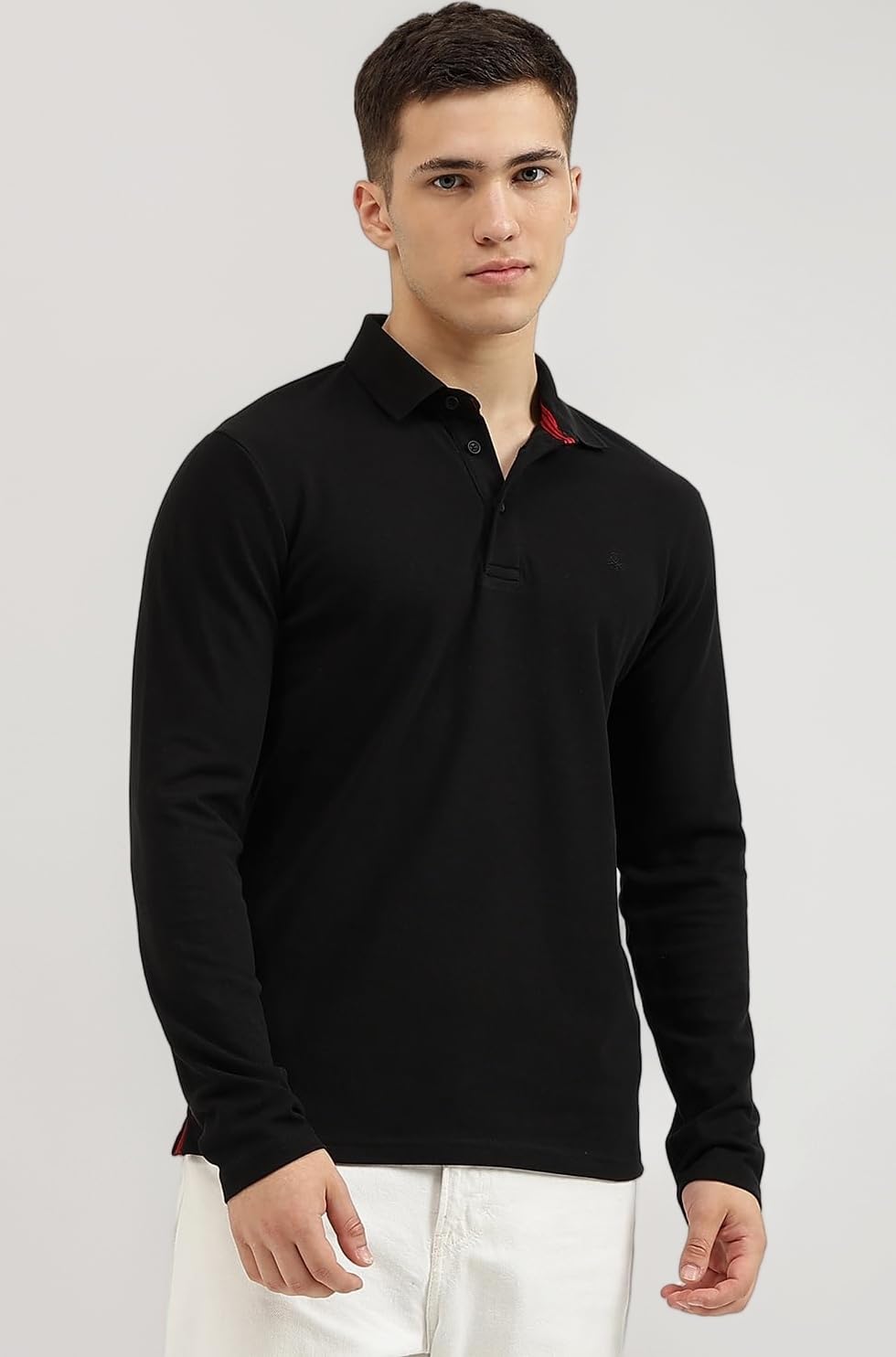 United Colors of Benetton Men's Cotton Slim Fit T-Shirt