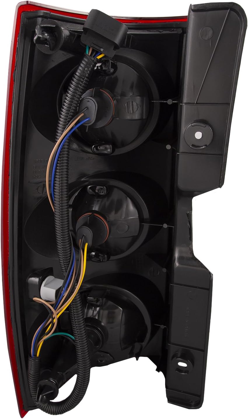 HEADLIGHTSDEPOT Tail Light Compatible with GMC Yukon XL 1500 Includes Right Passenger Side Headlamp