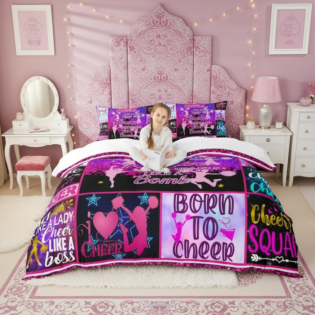 Parure de lit pom-pom girl 200x200 en microfibre violette pour un lit d'ado ordonné