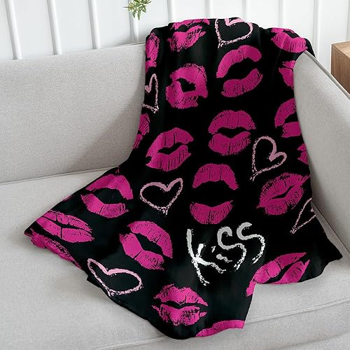 Infinity Republic - Kiss Kiss - Manta de forro polar suave color negro y rosa para regalos del día de San Valentín, 50 x 60 pulgadas, perfecta para