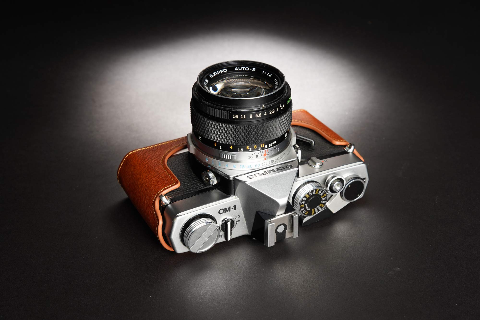Amazon.co.jp: BolinUS OM-4ケース ハンドメイド 本革 ハーフカメラ 