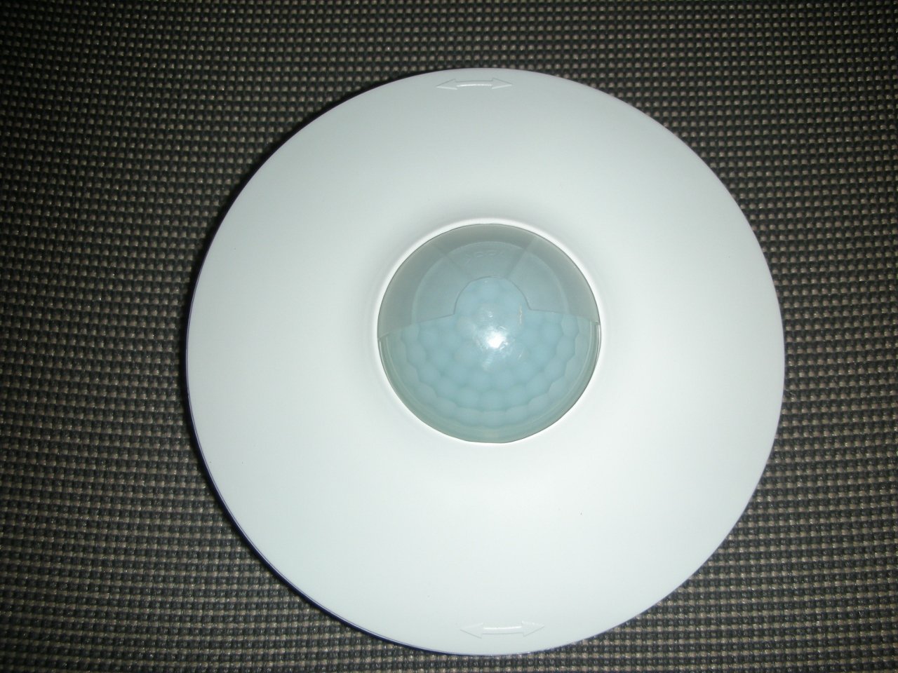 ESYLUX, 2473705, Rilevatore di presenza 360 soffitto, RW 8M, PD 360/8 Schiavo, bianco