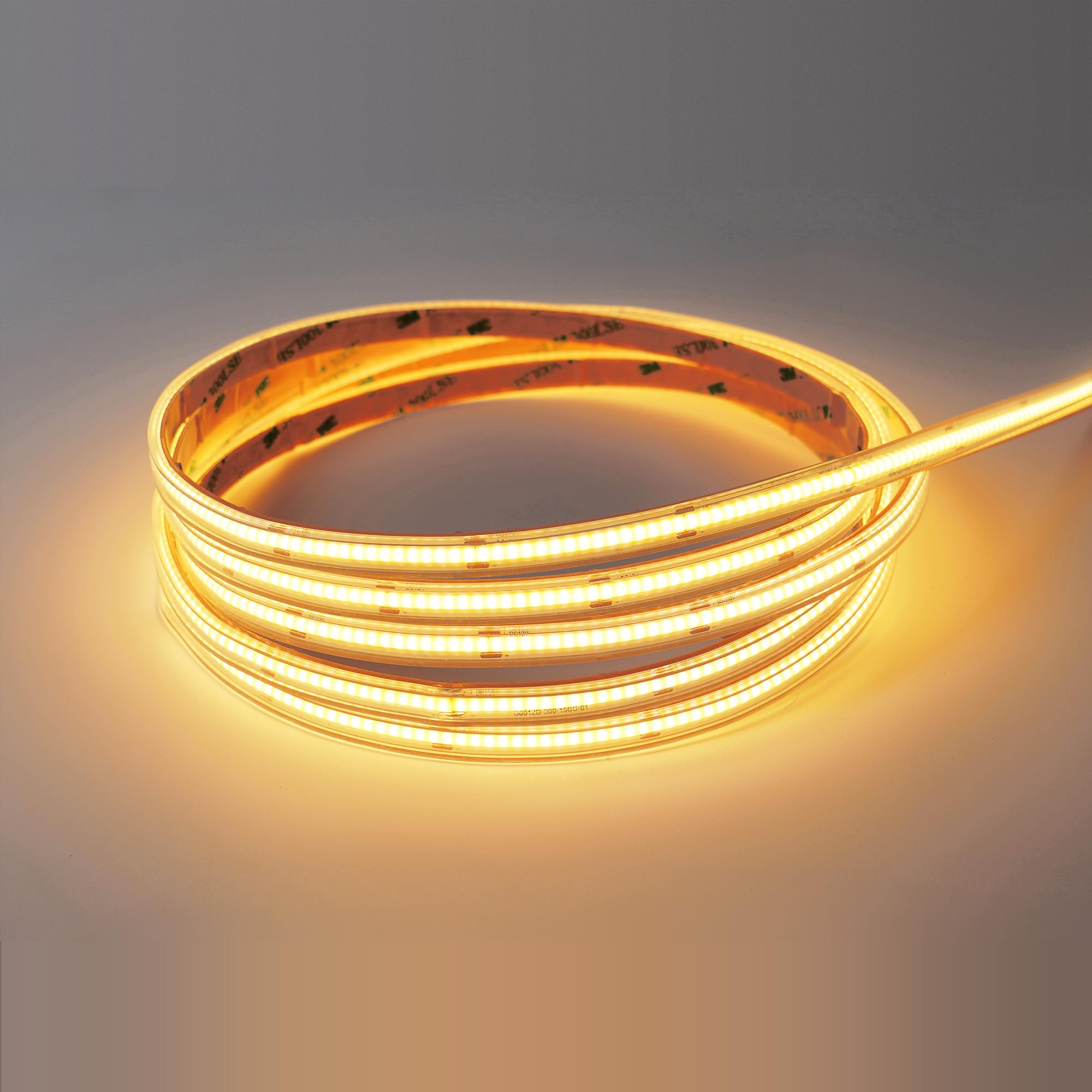 LightsOn Strip 2.5m Lichtstreifen Plug & Play LED Gartenbeleuchtung: 12V-System, Flexibles & Dimmbares Warmweißes Licht, Einfach zu montieren & Ausbauen, für Altane, Treppen & Kanten