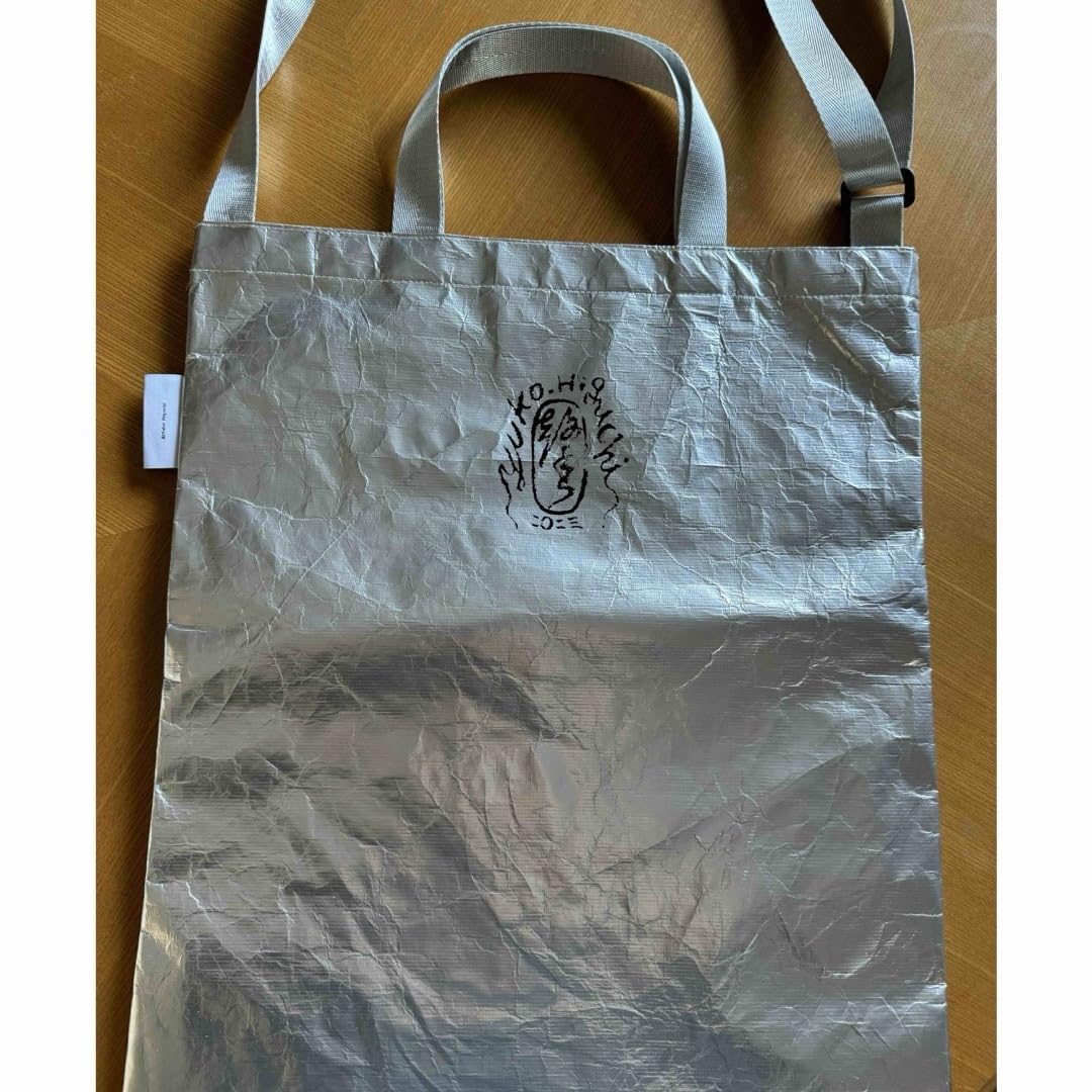 Amazon.co.jp: 奇幻動物森林エコバッグ④ヒグチユウコ 台湾 樋口裕子展  