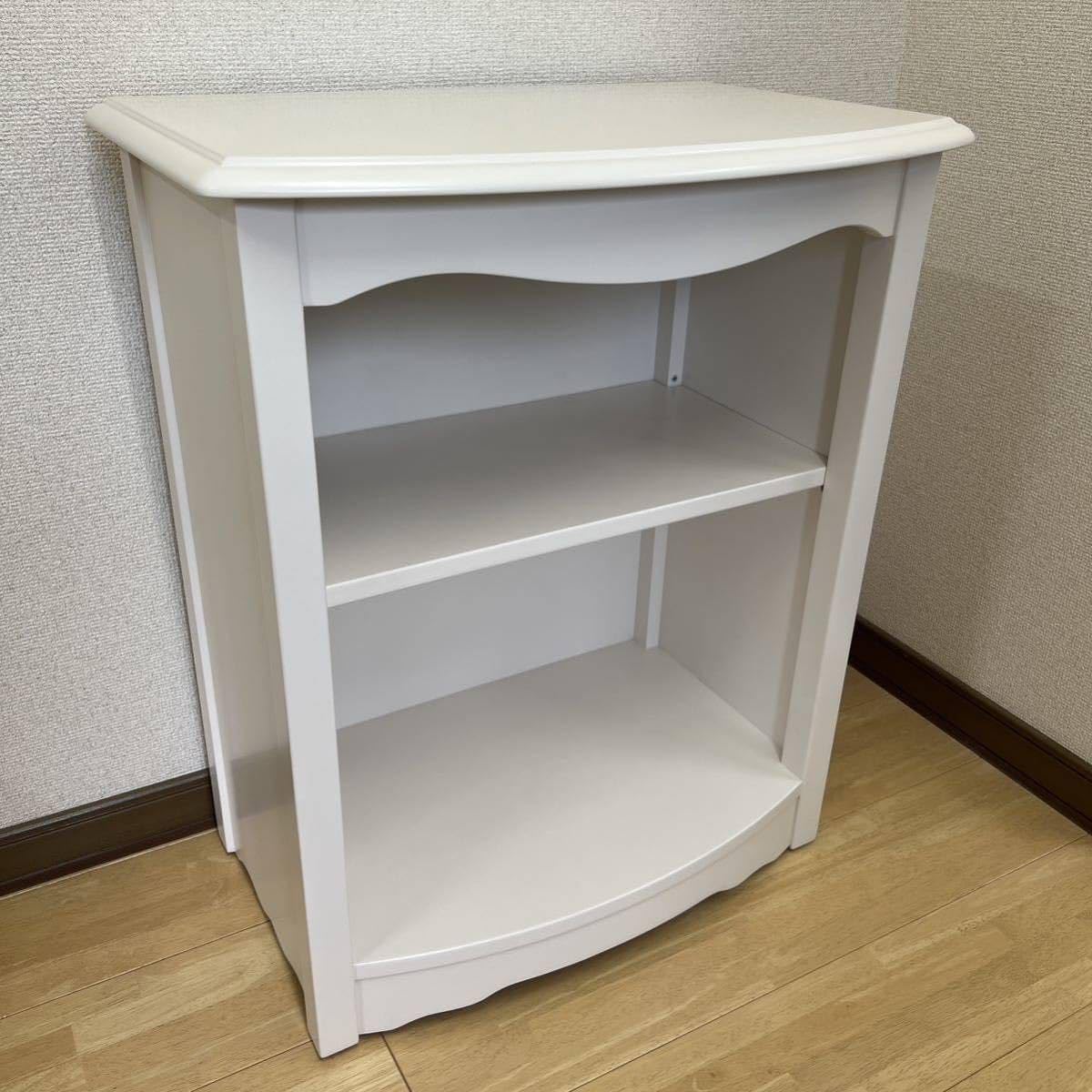 リリーホワイトリリージョンブックシェルフ本棚大扉付き白フリル北欧調