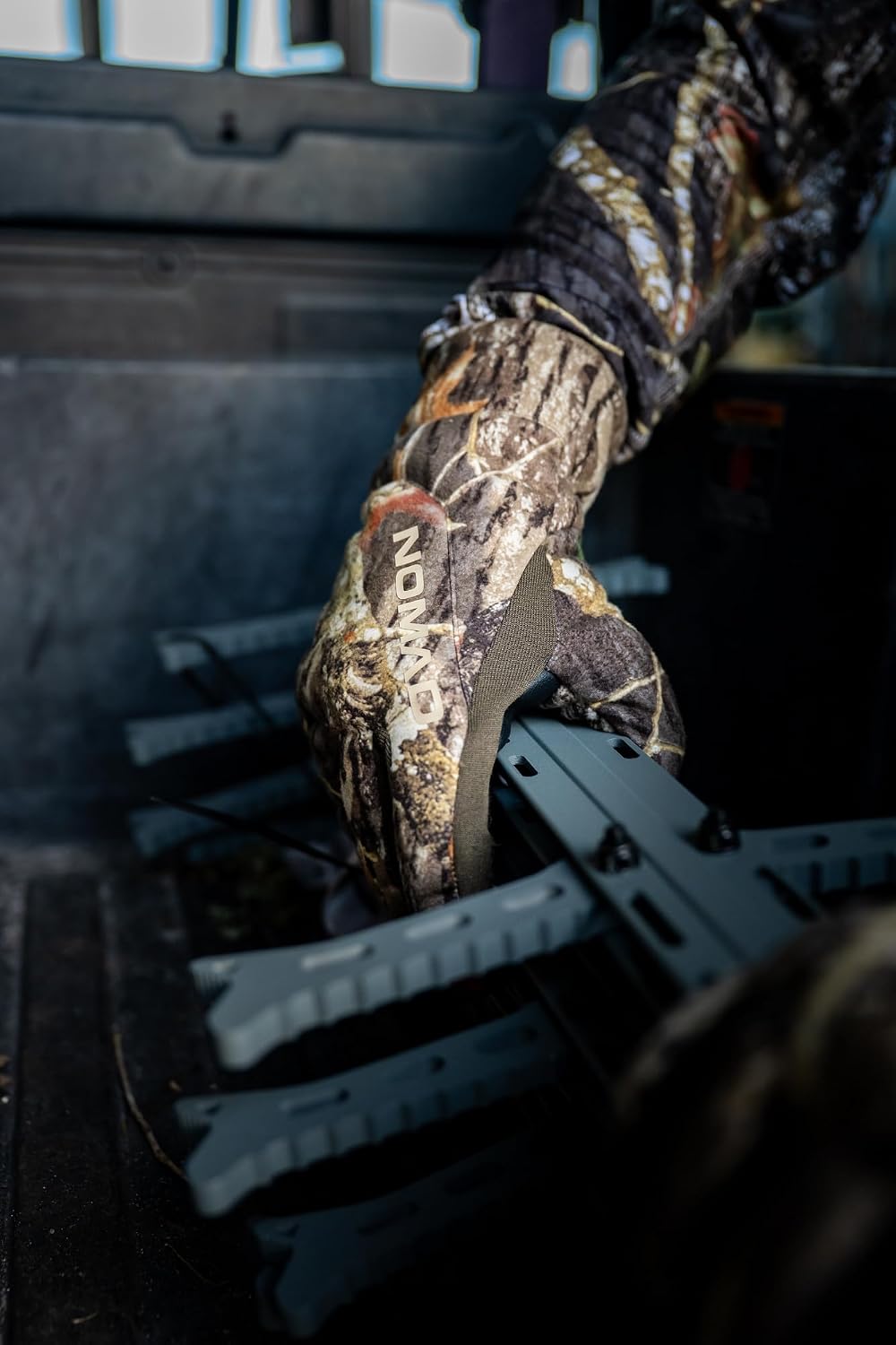 NOMAD Men's Vx3 Glove, Warm, Water-resistant, Quiet, Performance Fit
