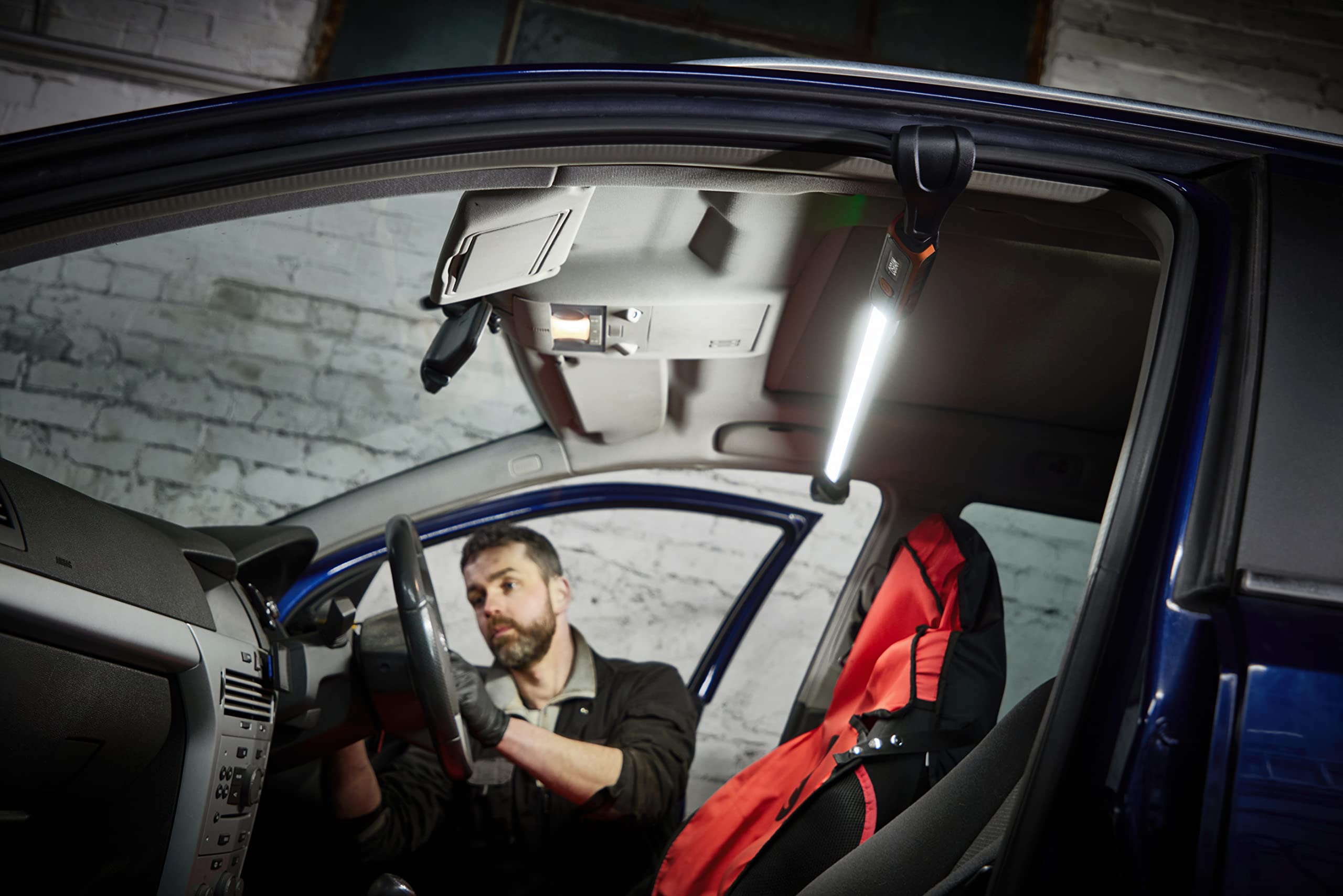 Osram LEDinspect Rechargeable UNDERBONNET Light, 6500K, Lampe d'inspection à LED, Rotation jusqu'à 360°, Batterie au Lithium Rechargeable