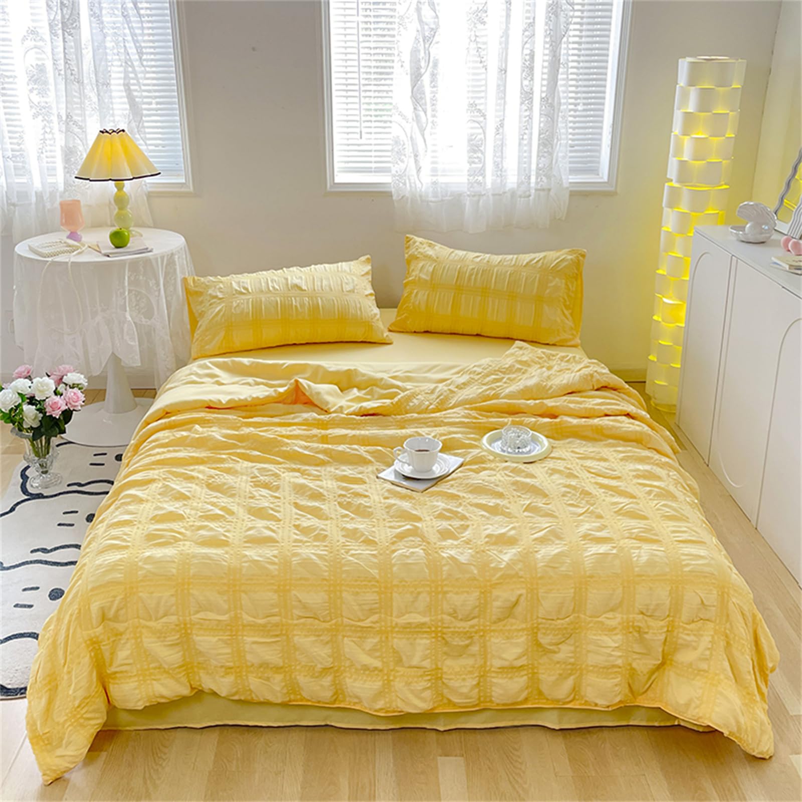 Odot Coverless Duvet 4.5 Tog Single Double King Size, Seersucker Summer Quilted Duvet Cosy and Lightweight Quilt Breathable Bedspreads Quilted Throw for Beds (Yellow,180 * 200cm)