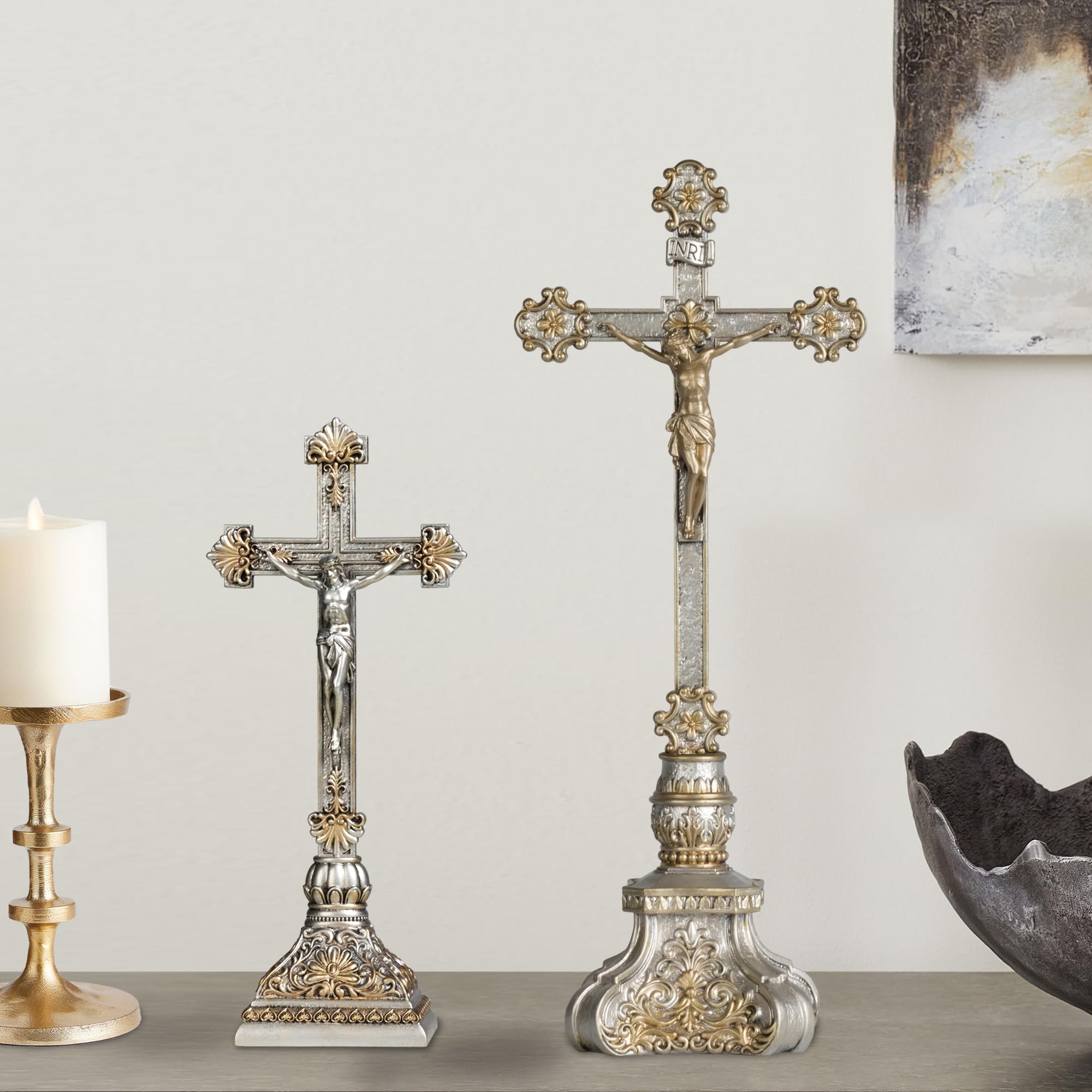 Grace4Joy Kruzifix-Ständer, 45,7 cm, stehendes Kruzifix, katholischer Tisch-Altar-Dekor, handbemaltes Jesuskreuz mit kunstvollem Sockel, antikes Heimdekor