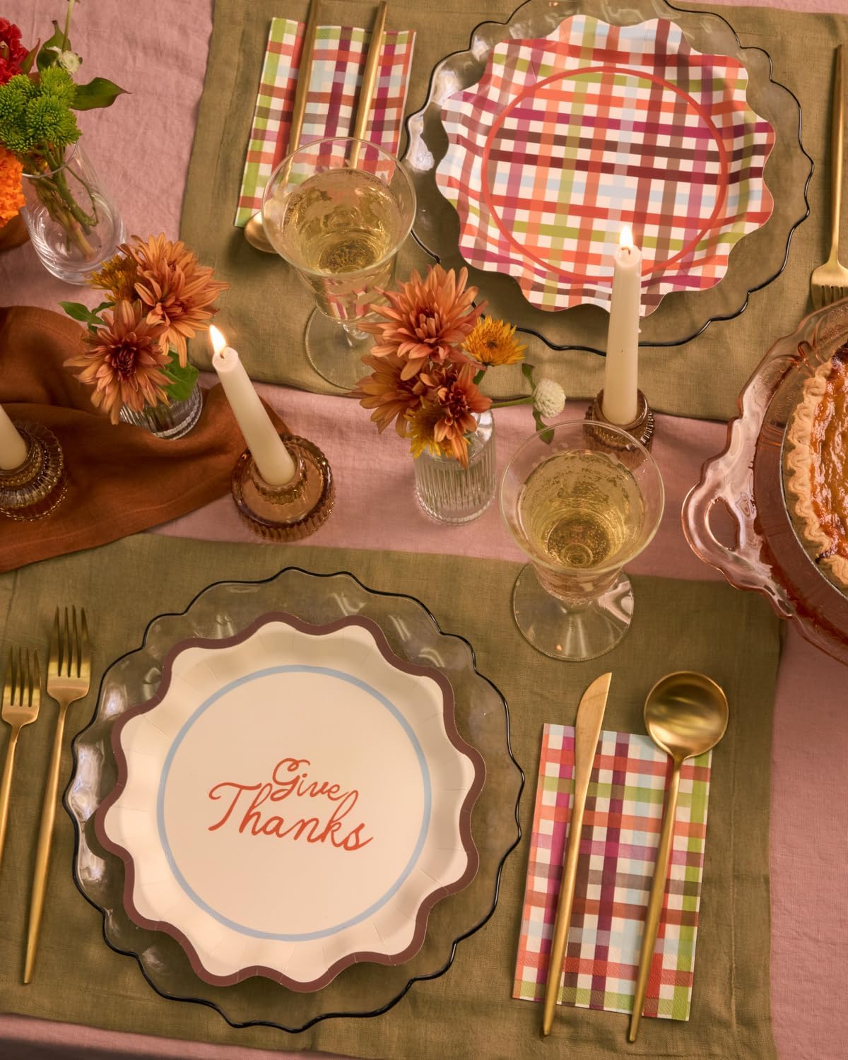 xo, Fetti Thanksgiving Paper Plates | 24 pcs | Give Thanks Party, Fall Plaid Tableware, Wavy Dinner Setting, Friendsgiving Decor
