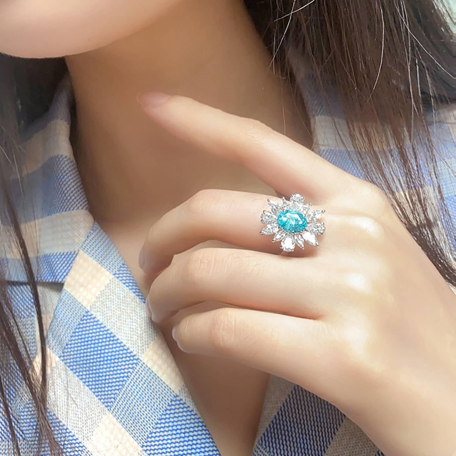 Anillo de compromiso de plata de ley para mujer, diseño de flor de moissanita y turmalina paraiba creada en laboratorio