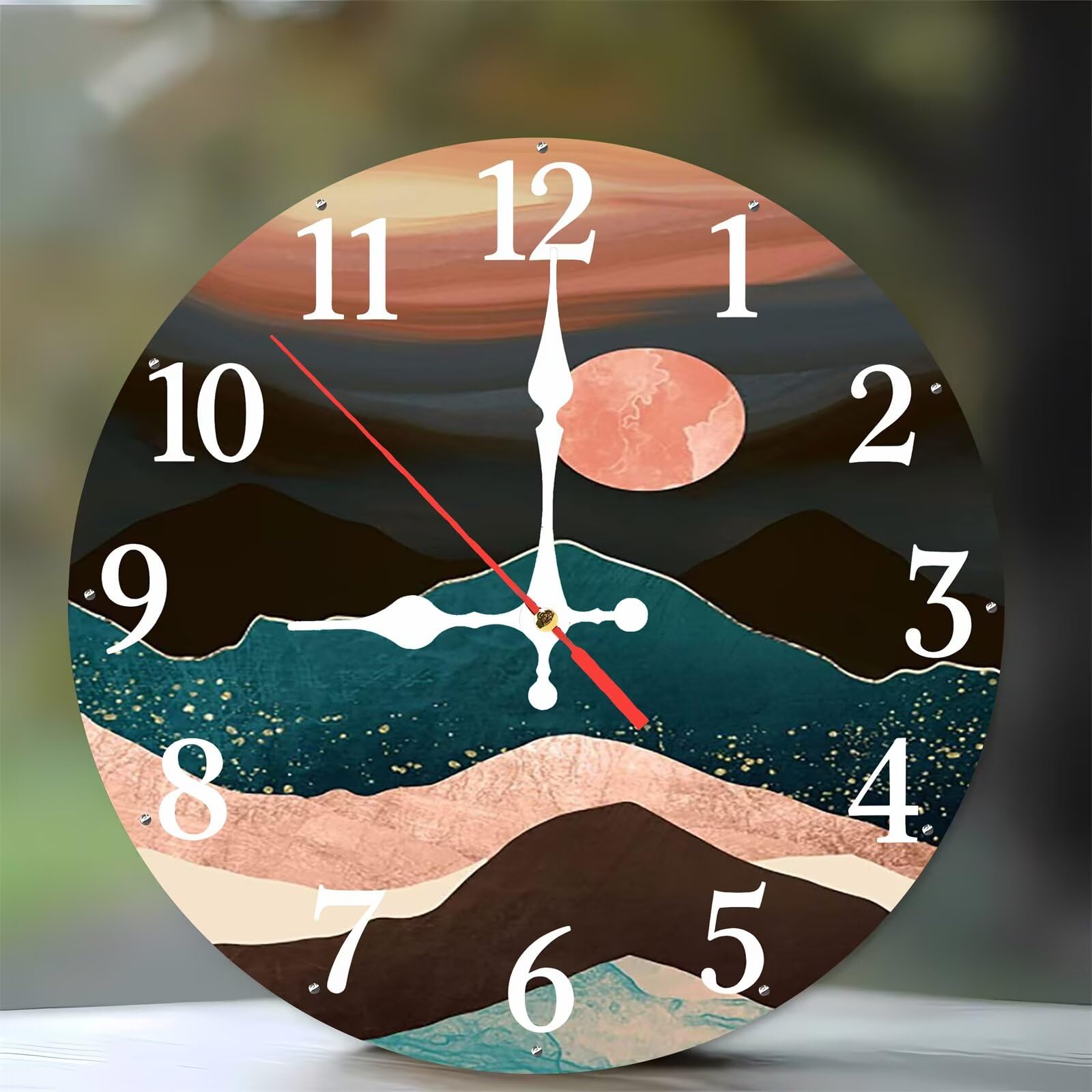 Horloge murale en bois pour cuisine et salon créant une ambiance de montagne apaisante