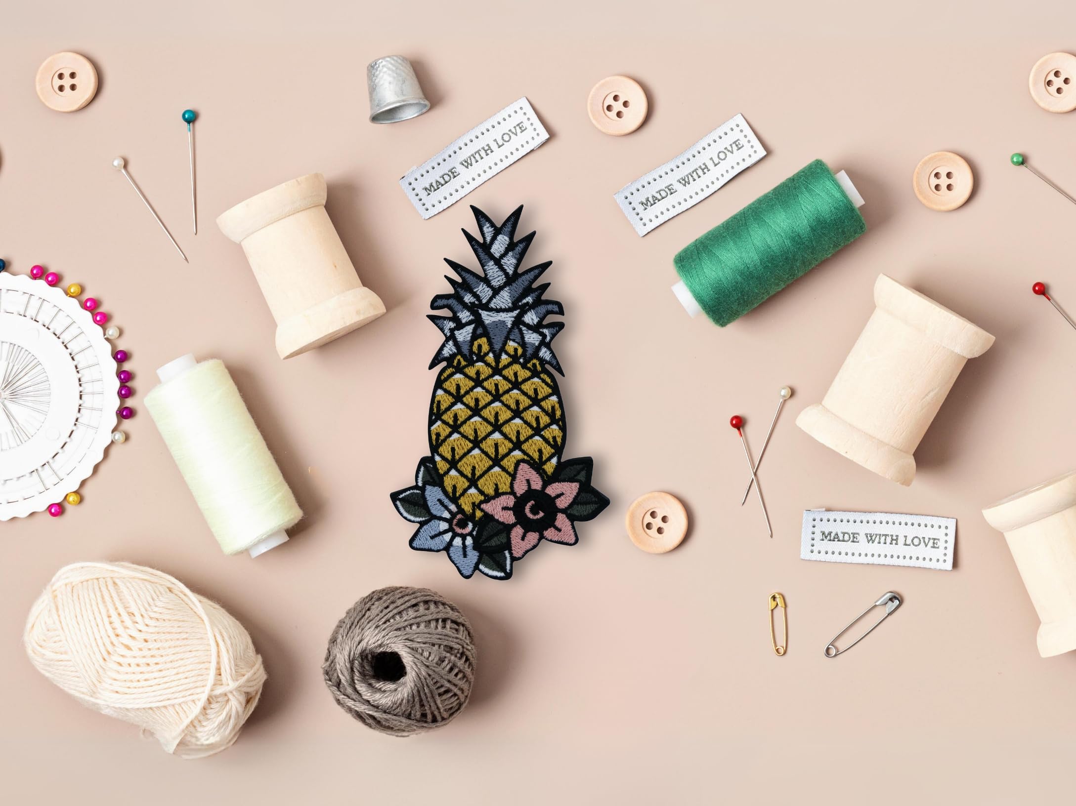 PatchMommy Toppa Termoadesiva Frutta Ananas Patch Ricamate per Ferro da Stiro o per Cucire - Toppe Adesive per Vestiti, Applicazioni per Tessuti Bambini