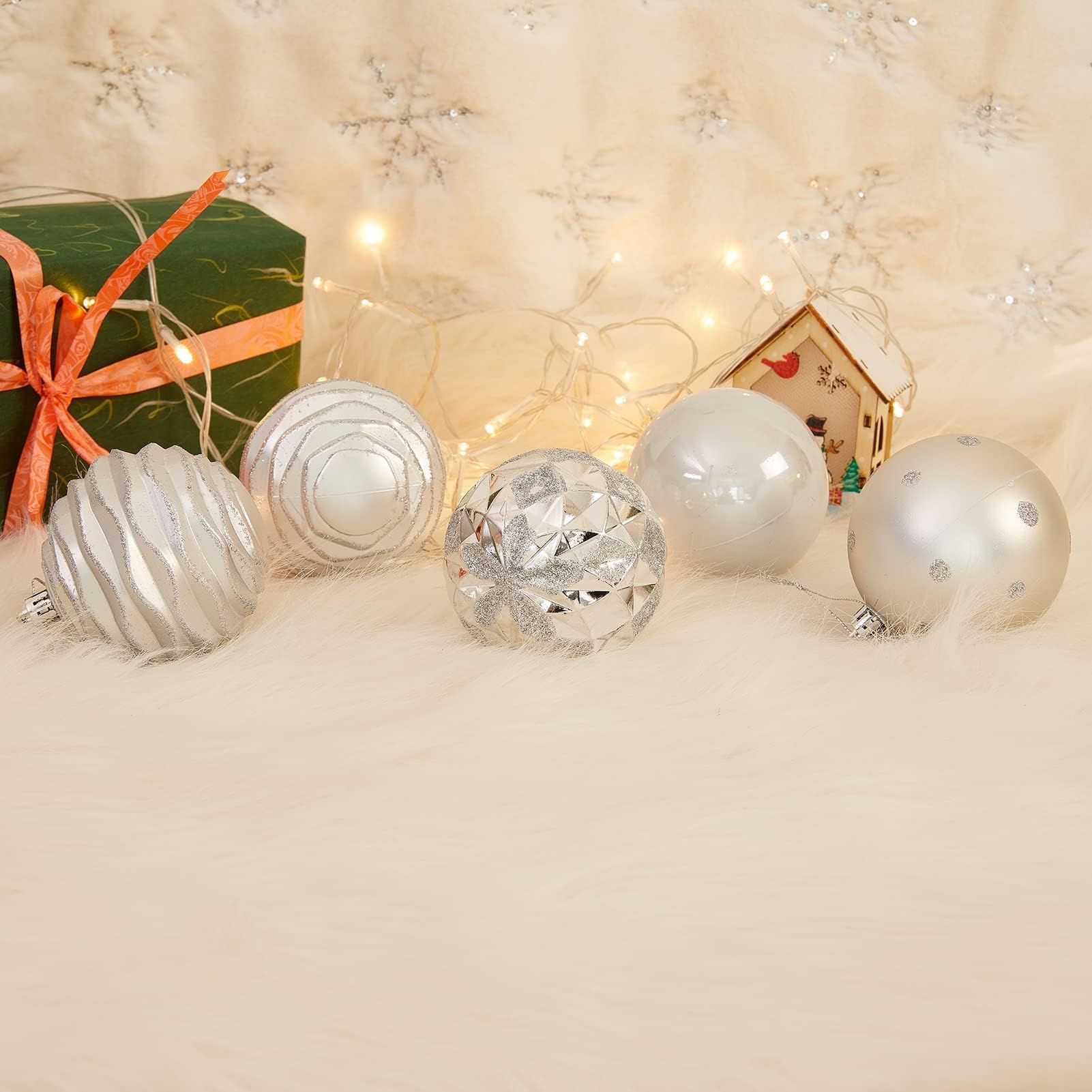 Lot de 12 boules de Noël décoratives à suspendre en plastique incassable - 80 mm - Argenté