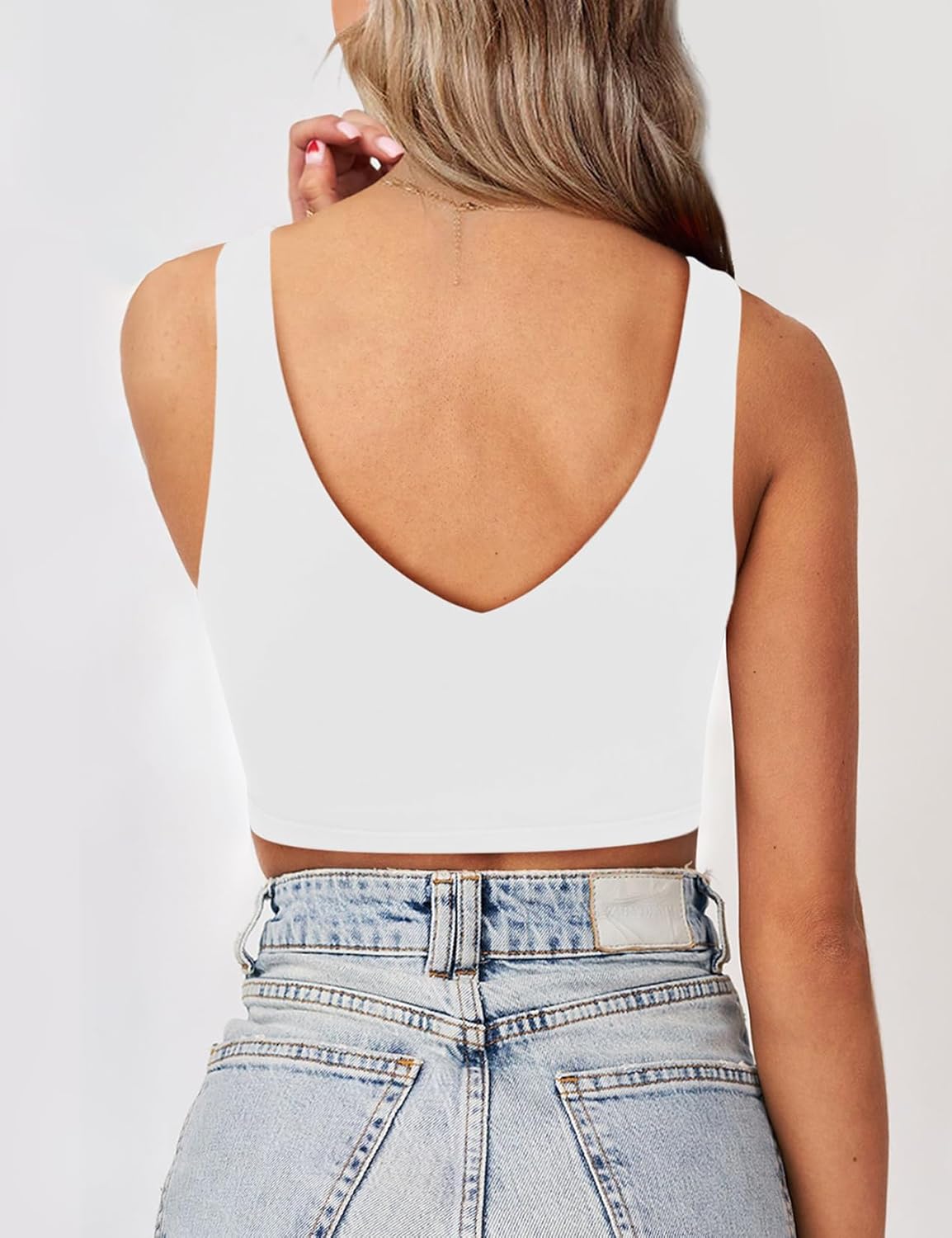 SAUNGKUAI Women's Crop Tops Deep V Neck Sleeveless Backless Double Lined Cropped Tank Top for Going Out - Image 2