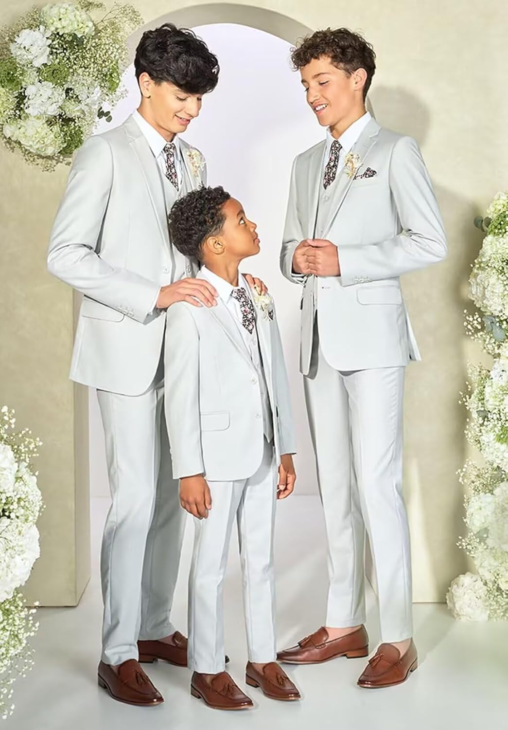 Boys Suit 4 Piece Slim Fit Formal Suits for Boys Teens Wedding Boy Communion School Clothes with Bowtie