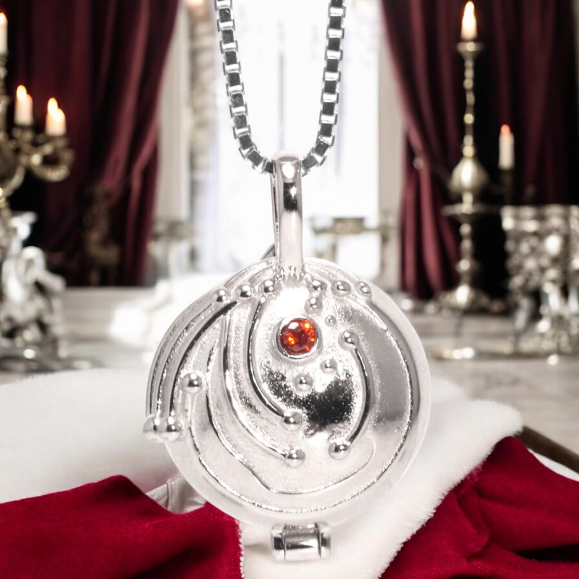PRINCESS CUTENESS STORE Elena Gilbert Vervain - Collana con ciondolo a forma di vampiro, in argento Sterling 925, medium, resina, non è una pietra preziosa