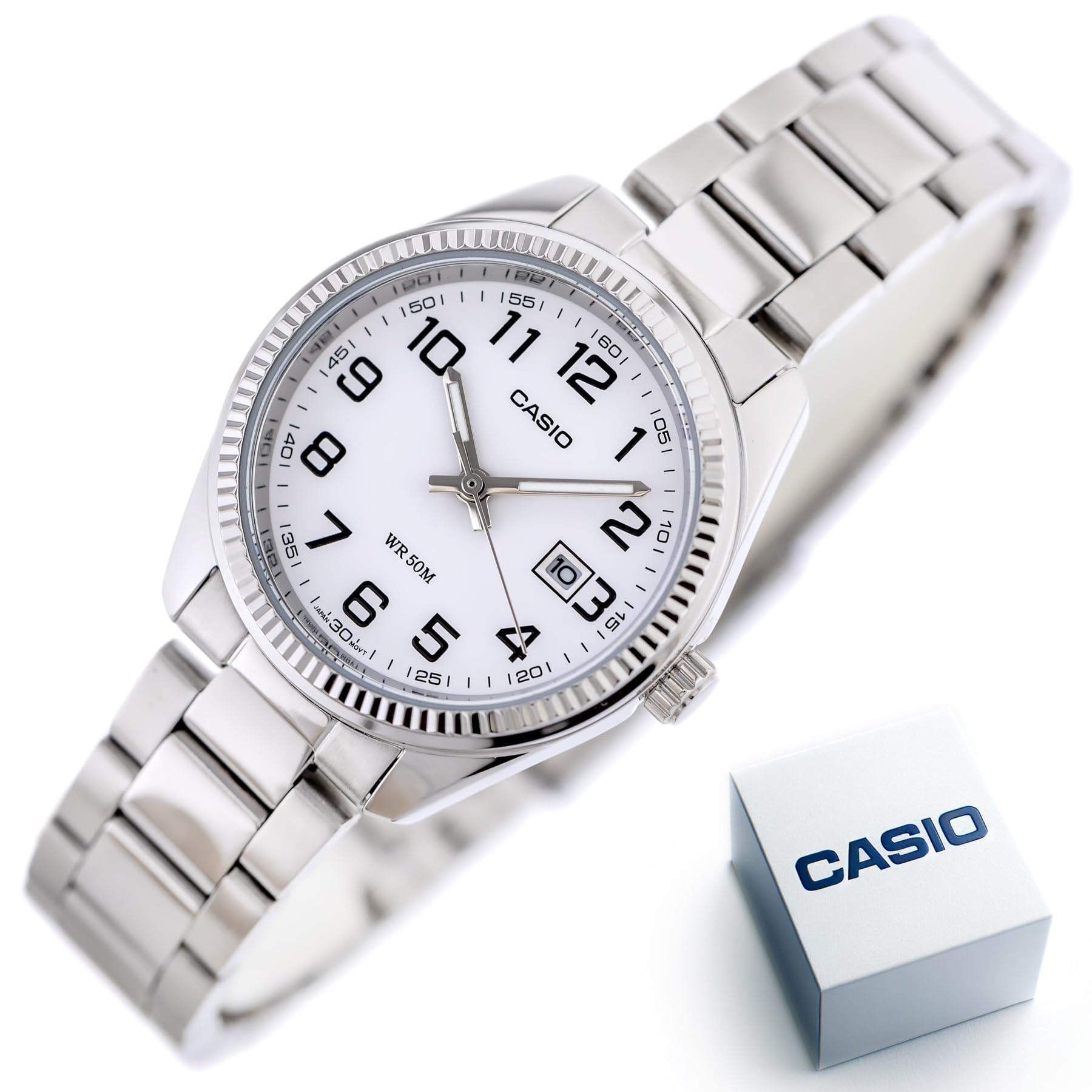 Casio Women's Analogue Quartz with Stainless Steel Watch