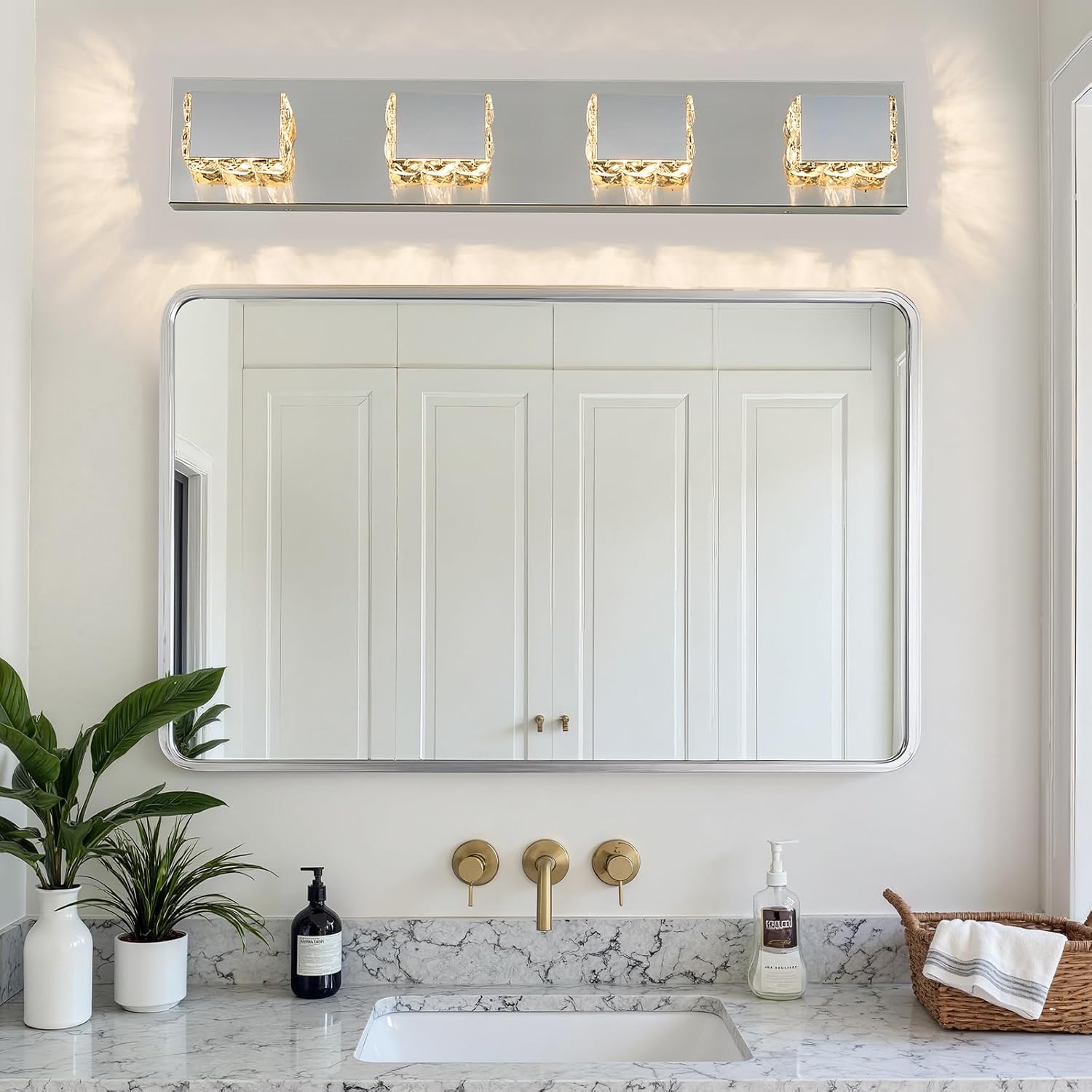 4-Light Bathroom Light Fixtures,Modern Crystal Bathroom Vanity Lights Fixture Over Mirror, Crystal 4 Lights Wall Sconce for Mirror Bedroom, Living Room