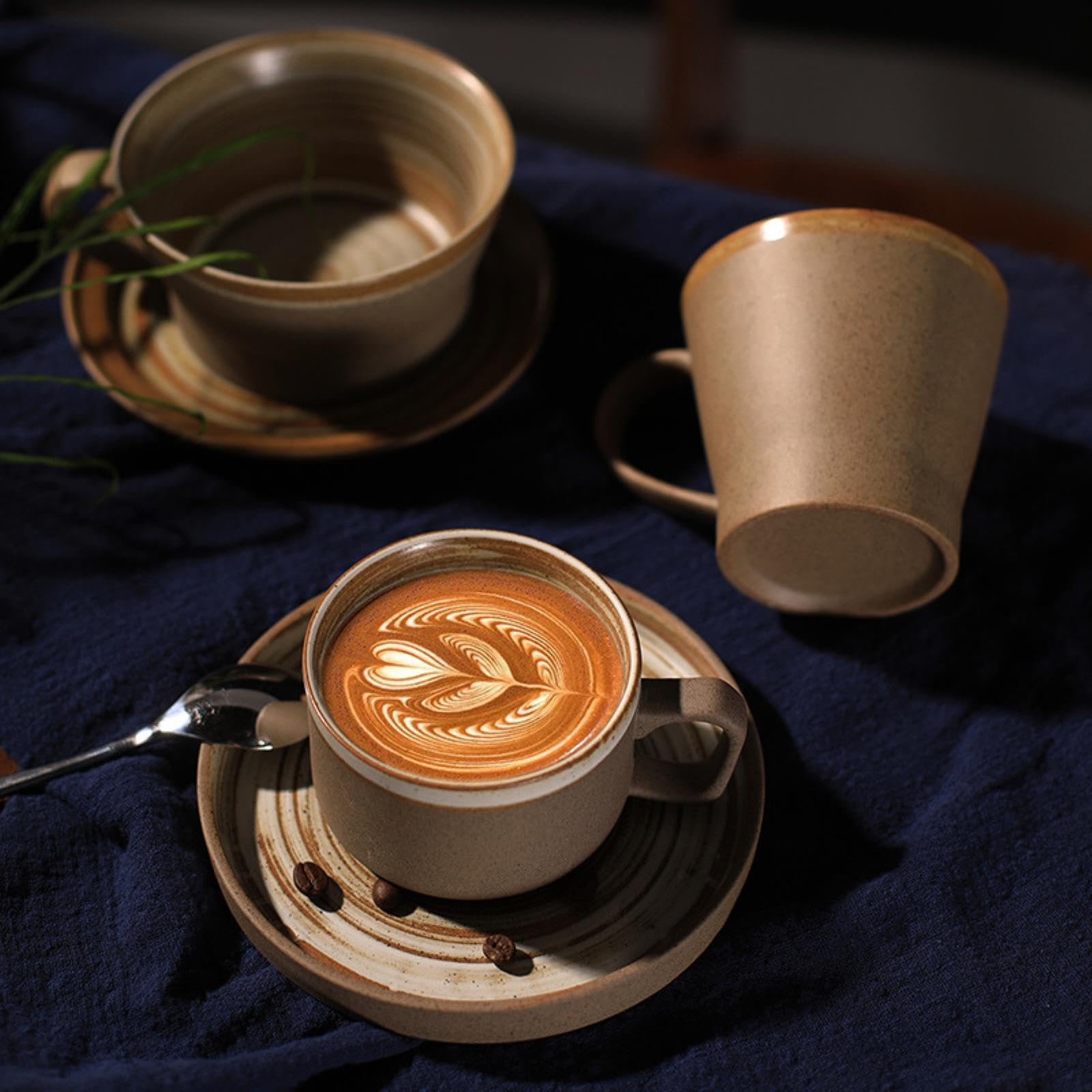 Tazzine da caffè in Ceramica, Tazza e piattino in fine Bone China, Set di Tazze e Piatti da caffè in Ceramica Grezza Europea, Ceramica Semplice