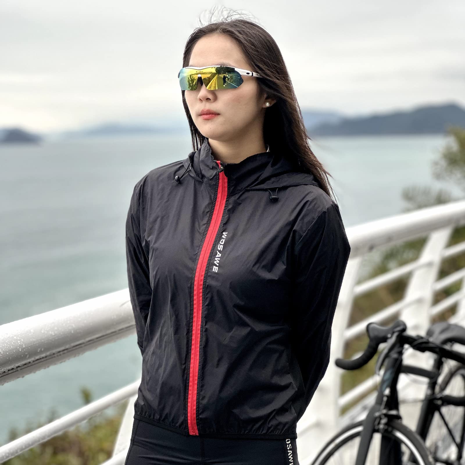 WOSAWE Giacca a Vento Con Cappuccio Da Equitazione Da Donna Maglia Da Ciclismo Leggera e Antivento Impermeabile Da Corsa Sport Asciugatura Rapida(Nero M)