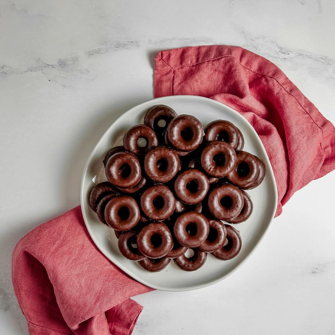 Joyva Jell Rings | Kosher for Passover Gift Box of 60 Sweet Jell Center Rings with Smooth Dark Chocolate Coating | 807g, 30.7oz