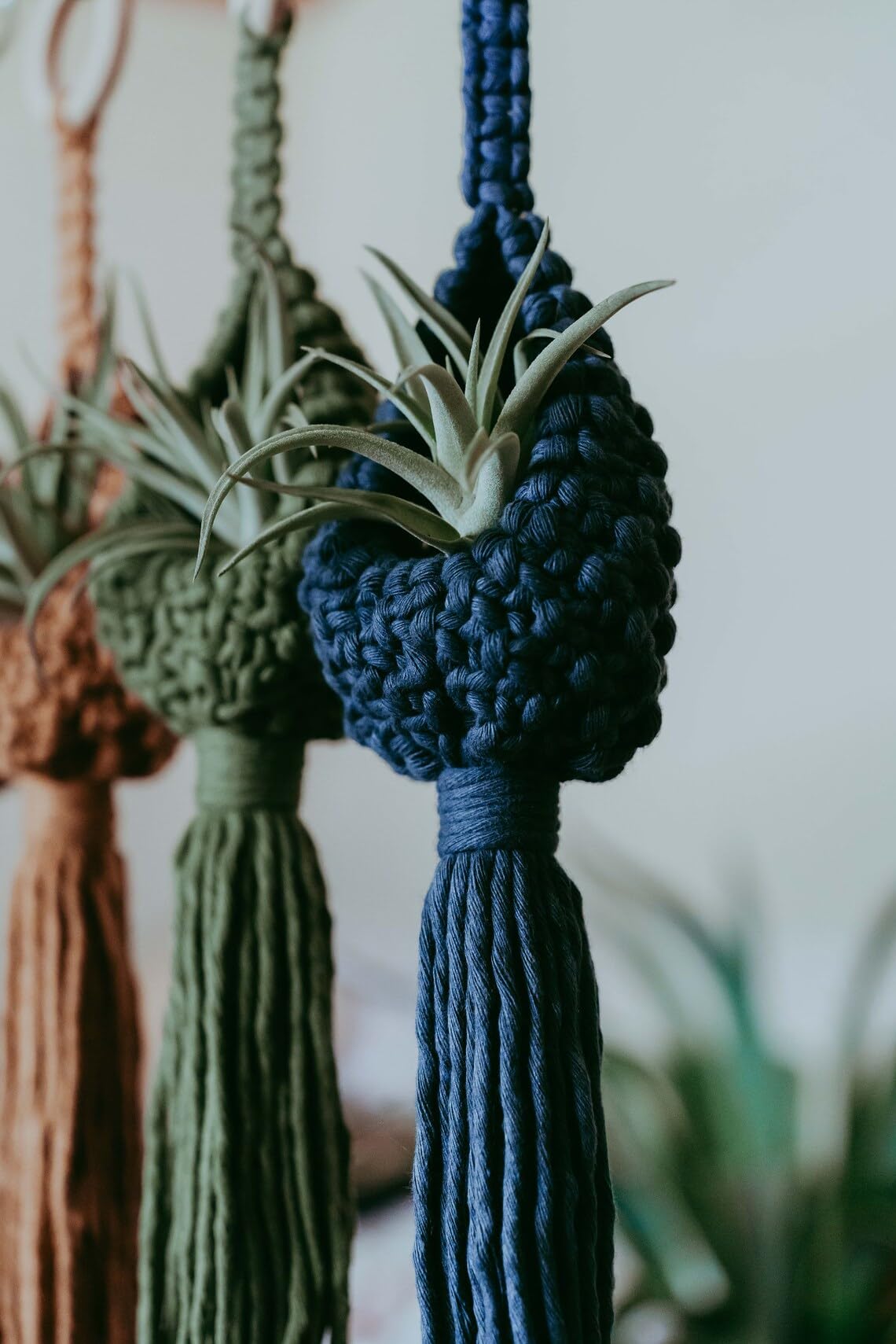 ARTICRAFT Aster Macrame Plant Hangers, Unique Designs, Handmade Cotton Rope Hanging Planters Flower Pots Holder Stand, for Indoor Outdoor Boho Home Décor Without Pot (NEST, Pack of 2) White