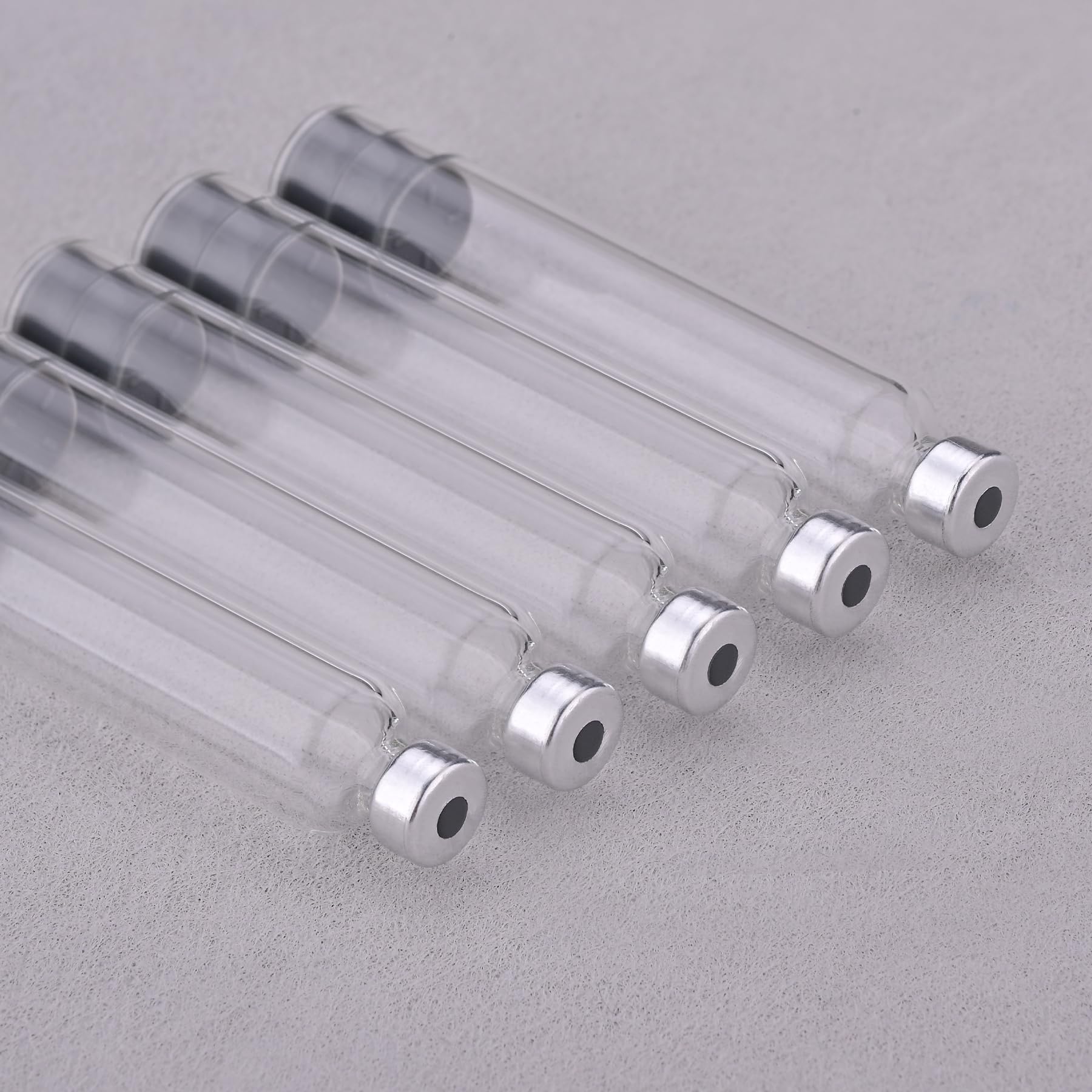 Cartuccia da 3 ml in stile penna, sterilizzata, vuota e confezionata singolarmente.