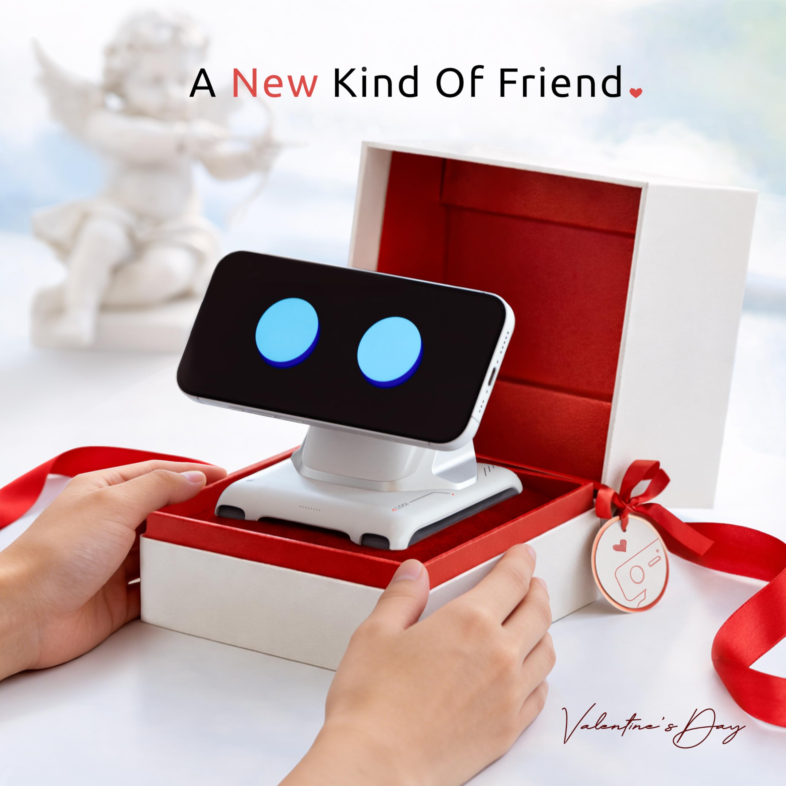 LOOI Robot – AI Desktop Companion with ChatGPT Voice Interaction, Memory, Personality, Gesture & Face Recognition, Emotional Support, and 10W Wireless Charging (Starlight White)