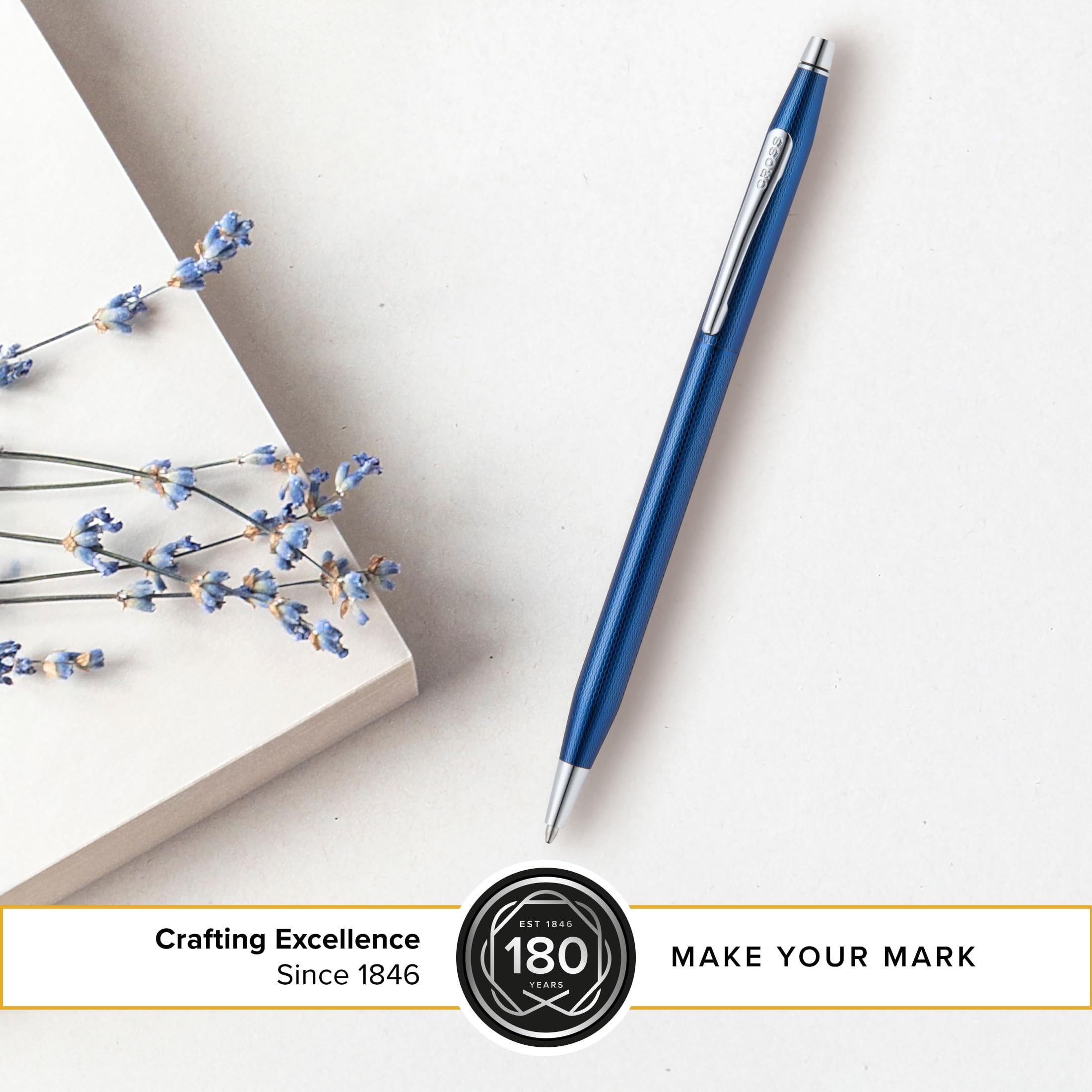 Cross Classic Century Stylo à bille bleu cobalt translucide poli Motif diamant gravé avec rendez-vous en chrome poli