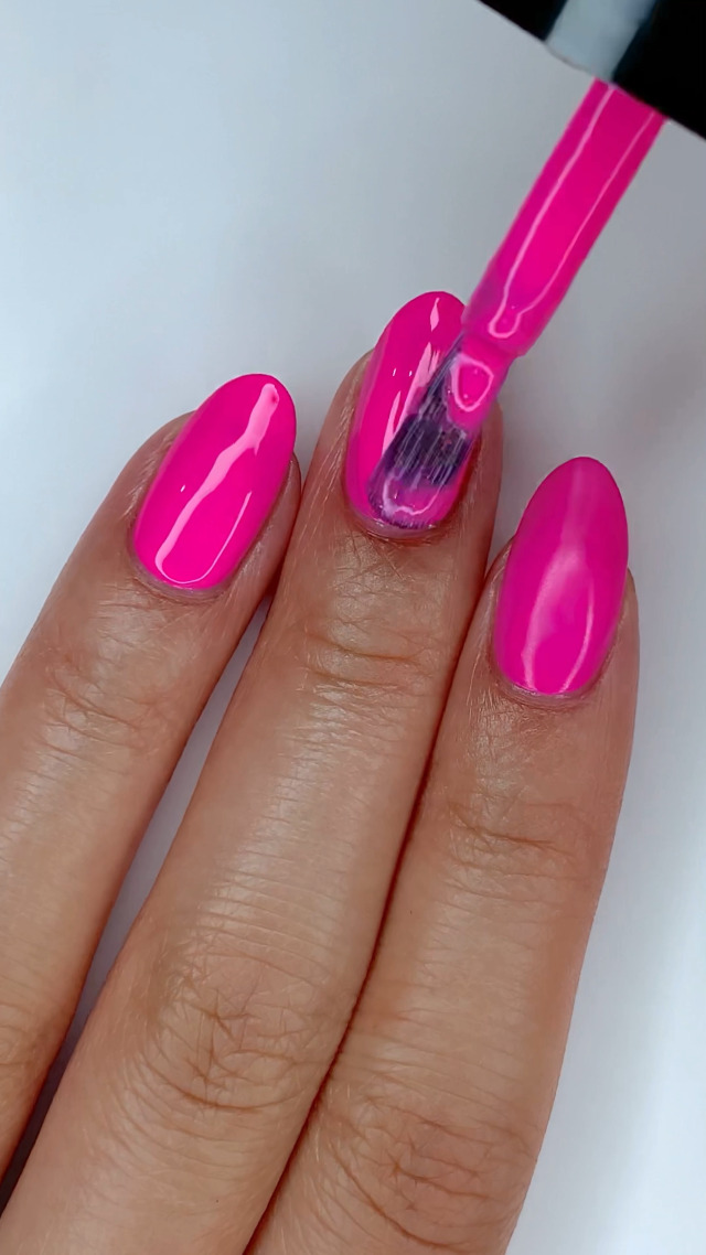 Amazon.com: LONDONTOWN Lakur Nail Polish – Pink & Purple Shades