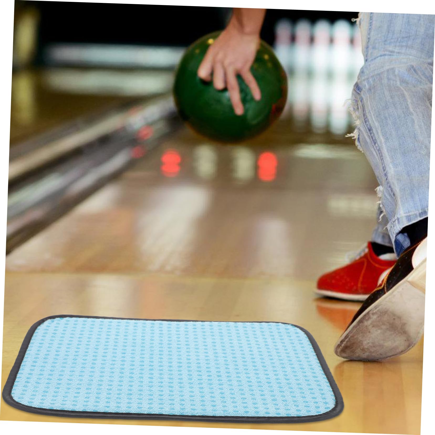 Happyyami Convenient Bowling Ball Cleaning Pad Polyester Towel Skid- Durable for Daily Use