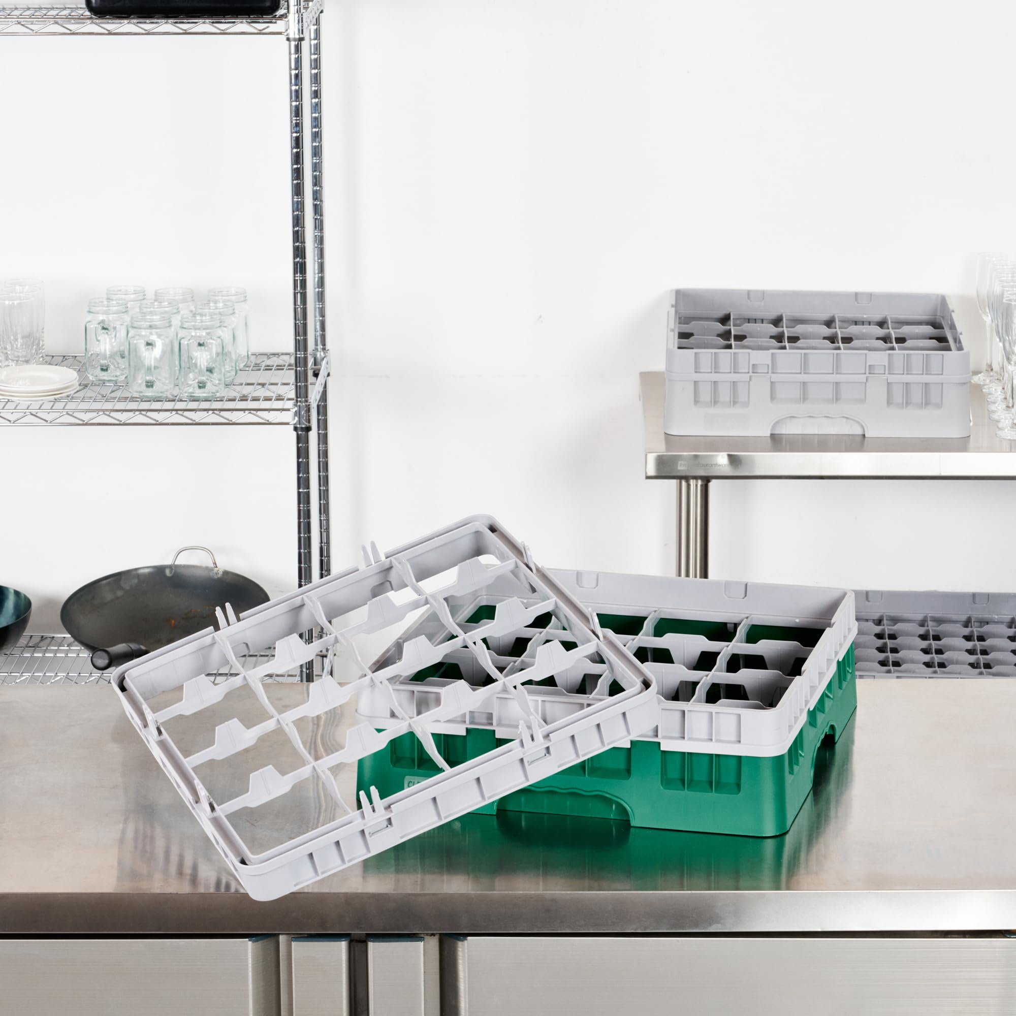 Restaurantware Propre Tek Prolongateur de rack en verre professionnel demi-goutte, 1 pièce 16 compartiments en polypropylène robuste pour lave-vaisselle, restaurants, cafétérias et cuisines