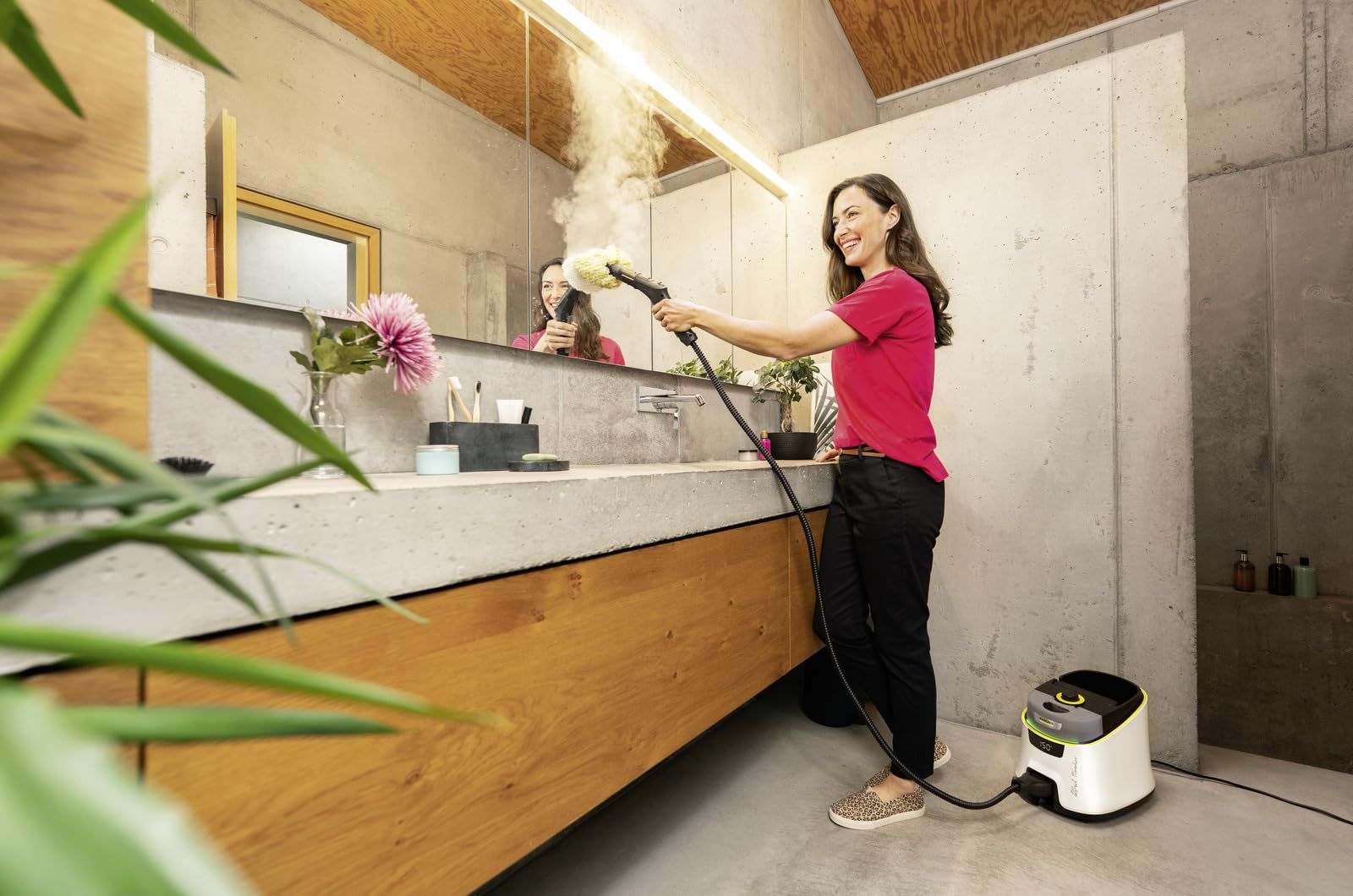 Kärcher Limpiador a vapor SC 5 Deluxe Signature Line, 4 bar, aprox. 130 m² de potencia de superficie, 2250 W de potencia calorífica, calentado en 3 minutos, con igual alfombra
